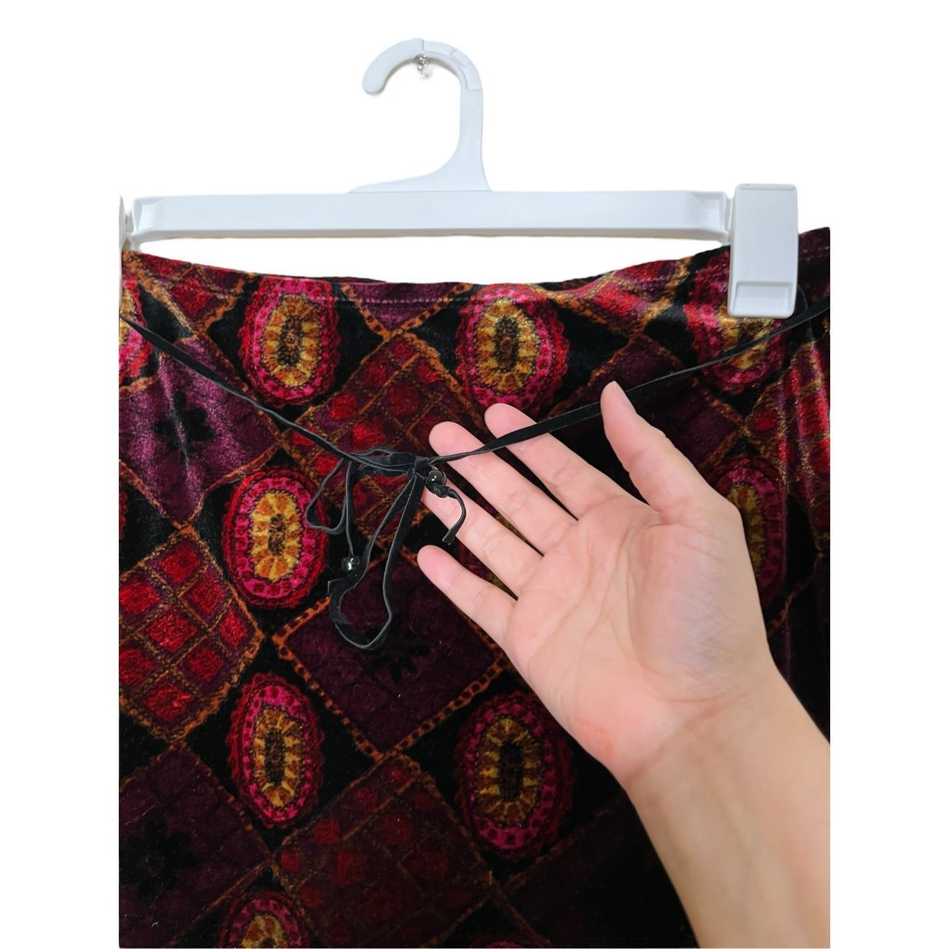Other Vintage Wanted Clothing Skirt Purple Red Pink Floral Velvet Size 26" / US 2 / IT 38 - 5 Thumbnail