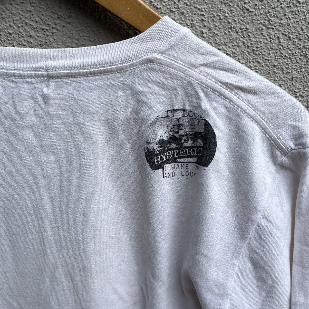 Hysteric Glamour HYSTERIC GLAMOUR the pop group band cover photo tee Size US M / EU 48-50 / 2 - 3 Thumbnail