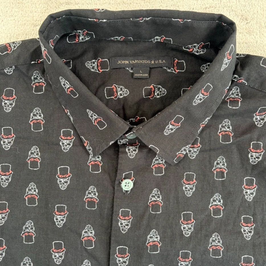 John Varvatos John Varvatos Skull Top Hat Print Shirt Black Men L Short Sleeve Button-Up Geometric Gothic Rock n Roll Vibes (Mens) Size US L / EU 52-54 / 3 - 3 Thumbnail