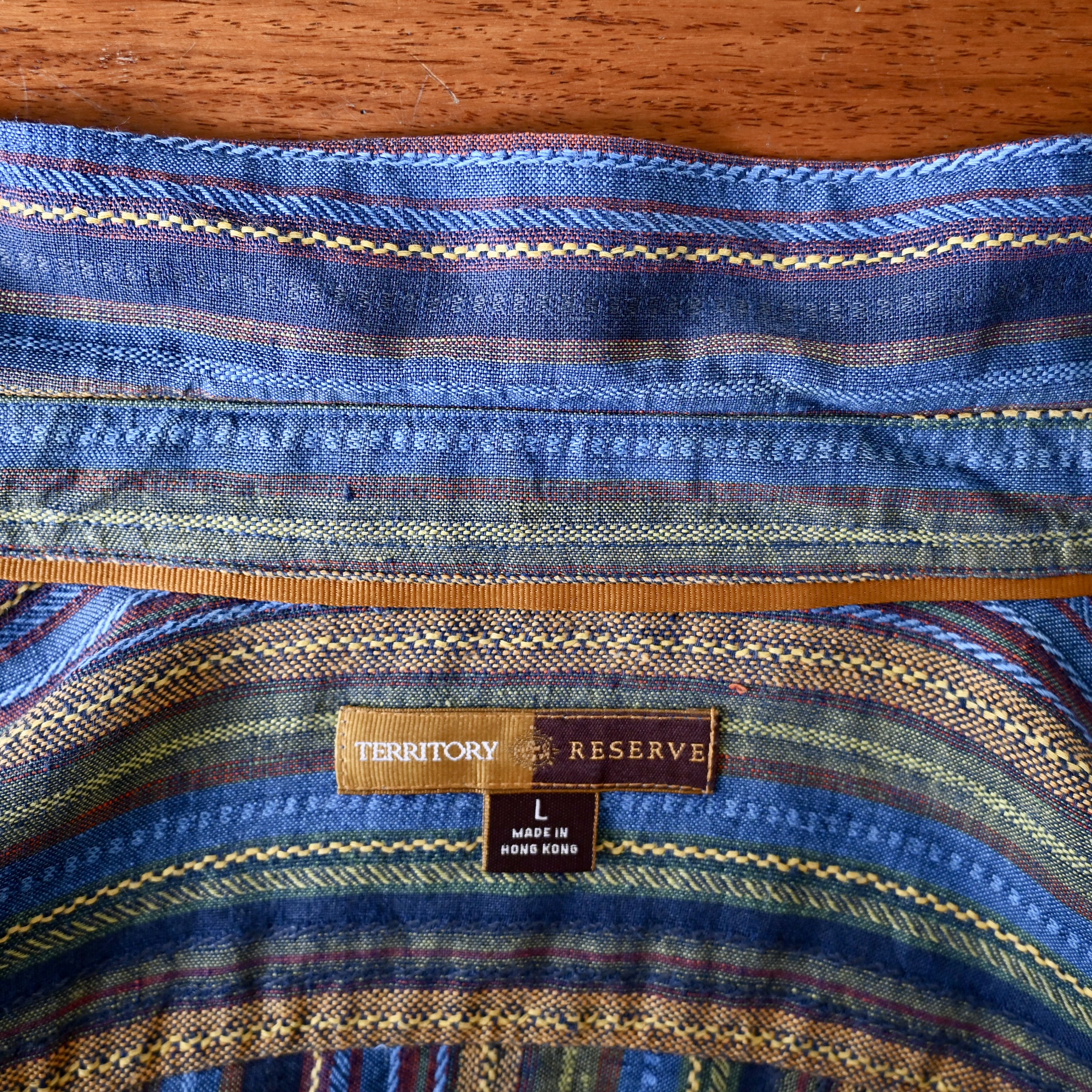 The Territory Ahead VTG 1990s TERRITORY RESERVE ethnic multistriped linen shirt Size US L / EU 52-54 / 3 - 11 Thumbnail