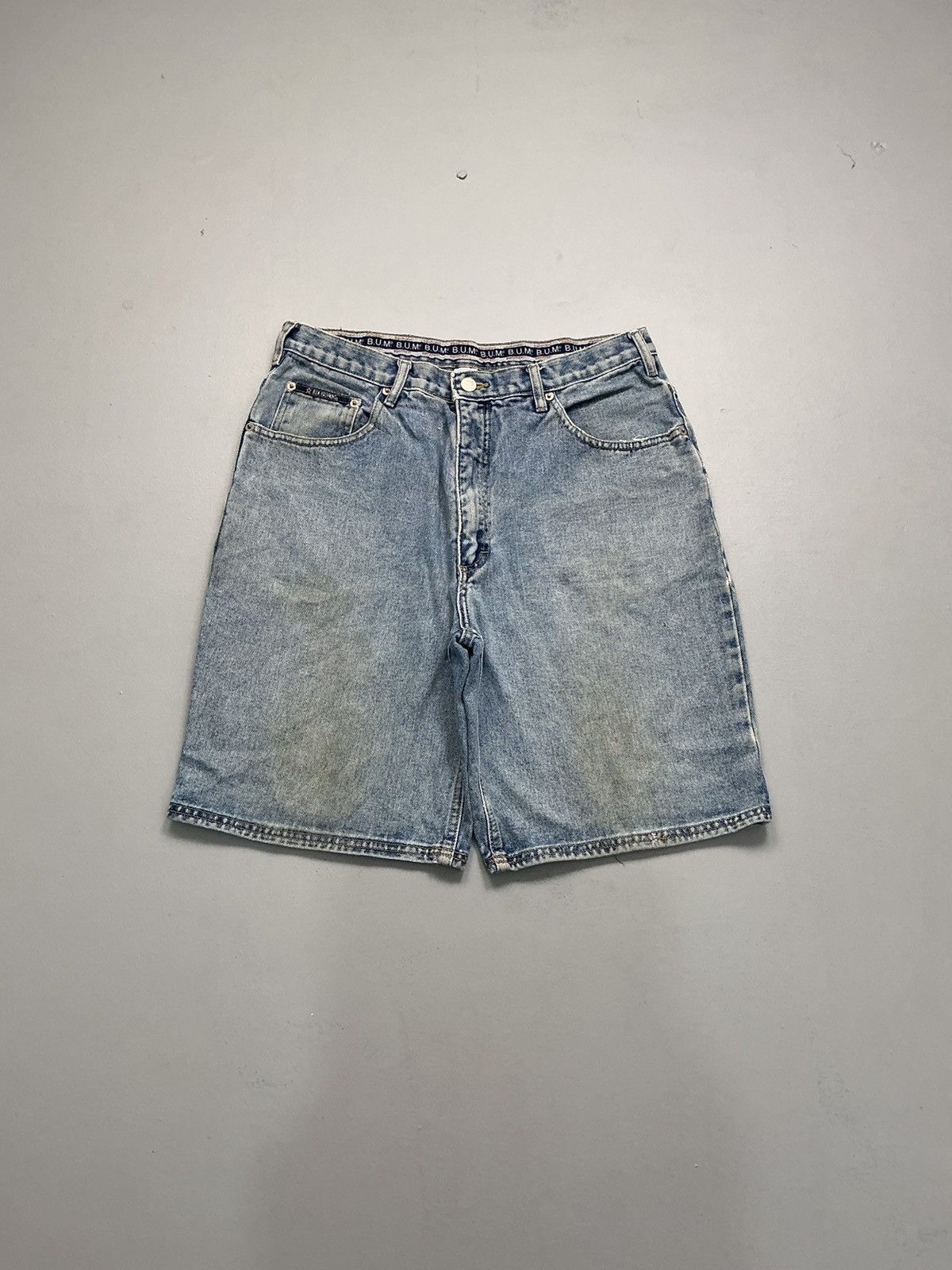 Designer Vintage BUM dusty short Size US 34 / EU 50 - 1 Thumbnail