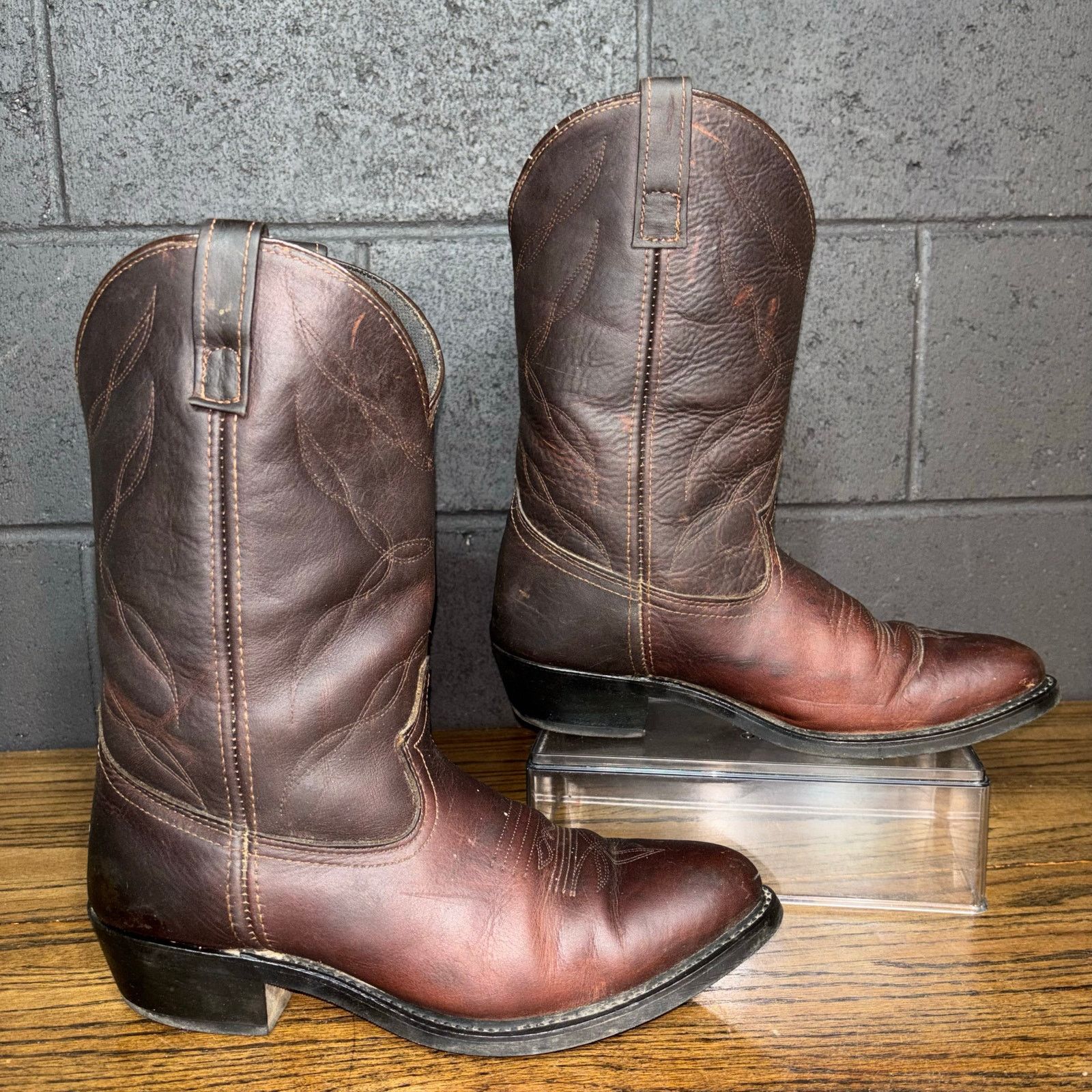 Laredo Men’s Western Cowboy Boots Size 11 D Brown Leather