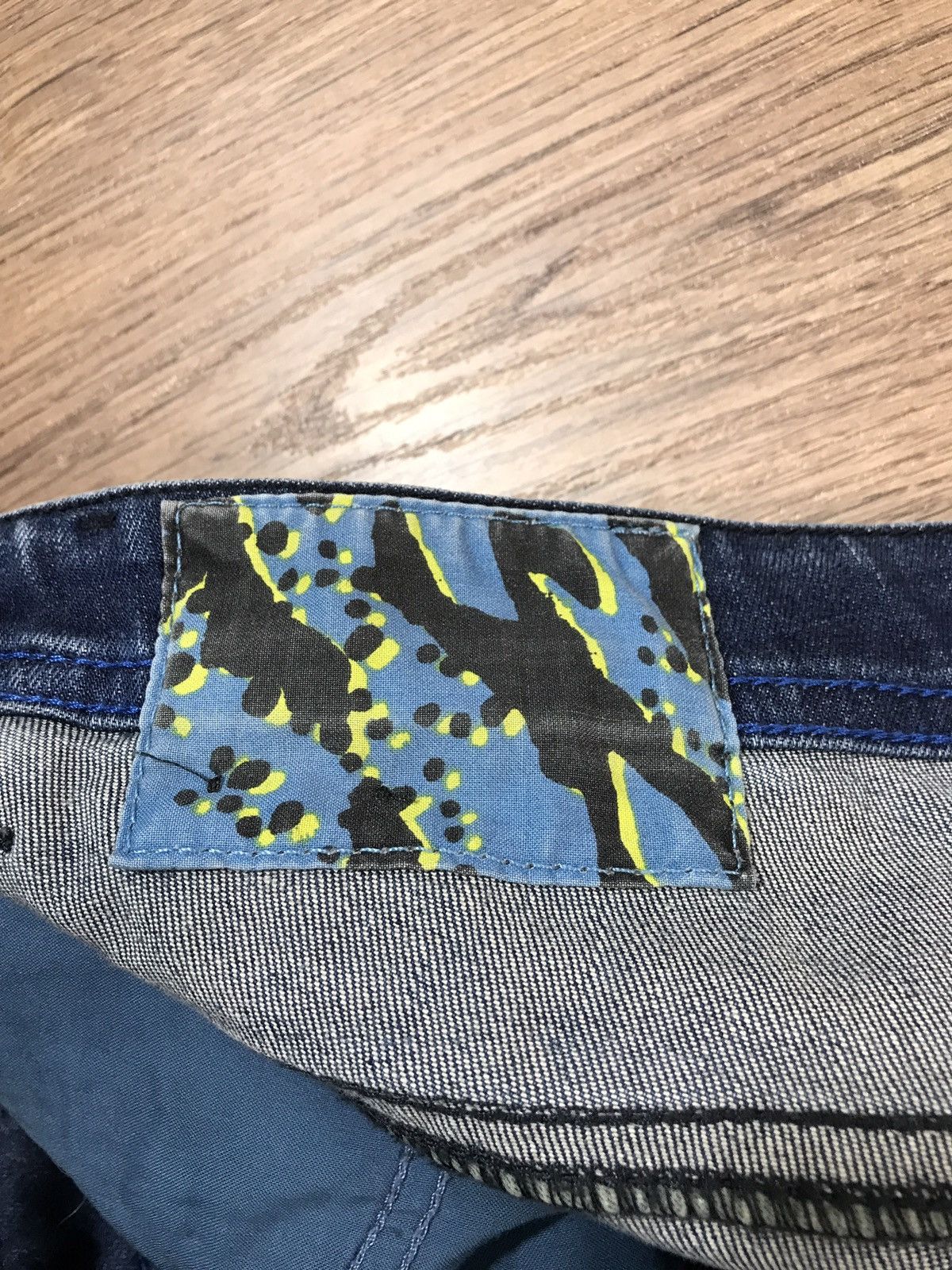Diesel Vintage Diesel Thommer Distressed denim pants jeans size 32 Size US 32 / EU 48 - 9 Thumbnail