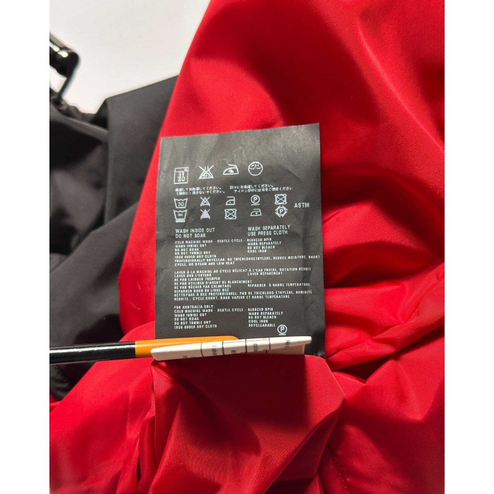 Prada Prada Reversible Puffer Jacket Size US L / EU 52-54 / 3 - 9 Thumbnail