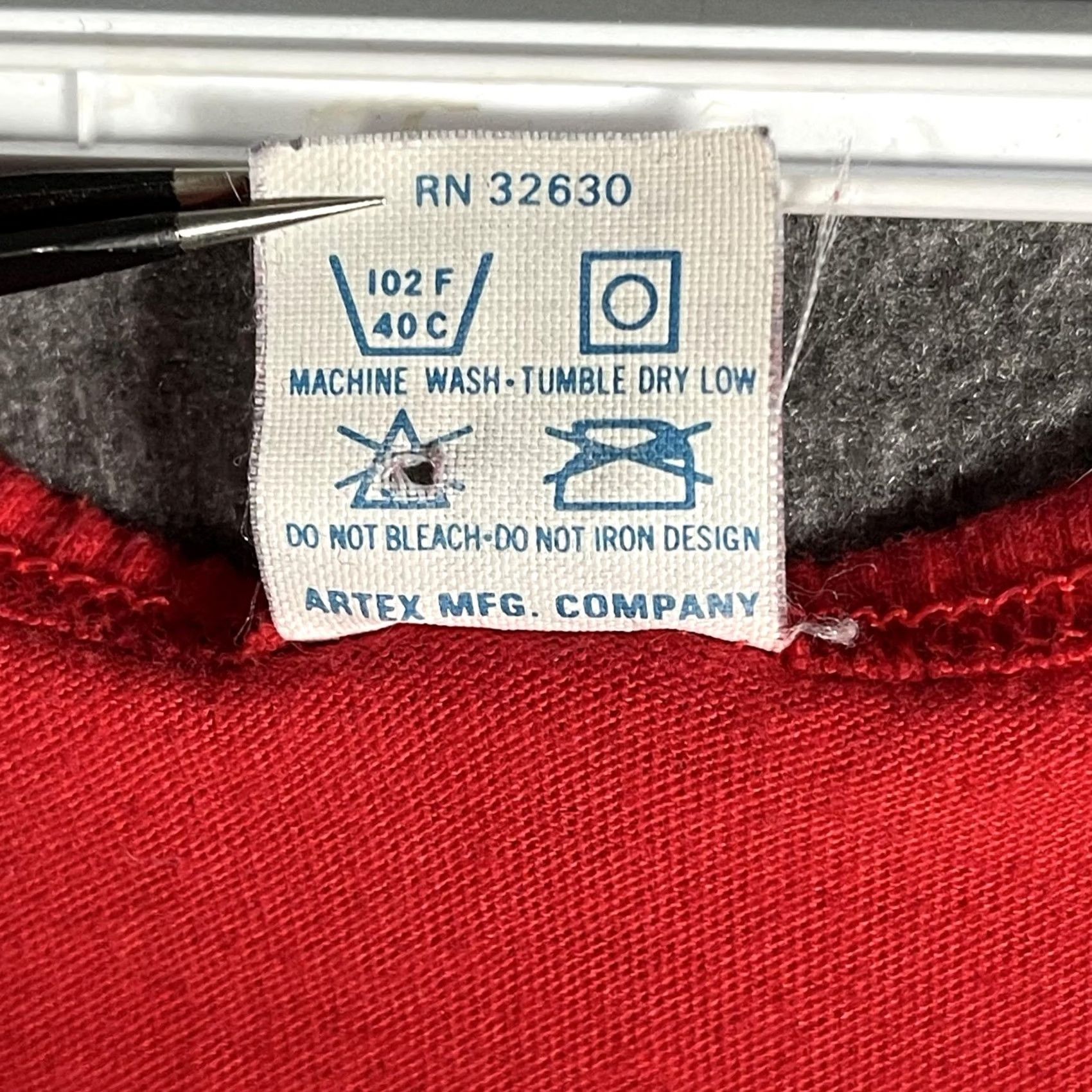 Vintage VINTAGE Artex Shirt Mens L Red Sylvester Looney Tunes Dallath Tank USA Size US L / EU 52-54 / 3 - 6 Thumbnail