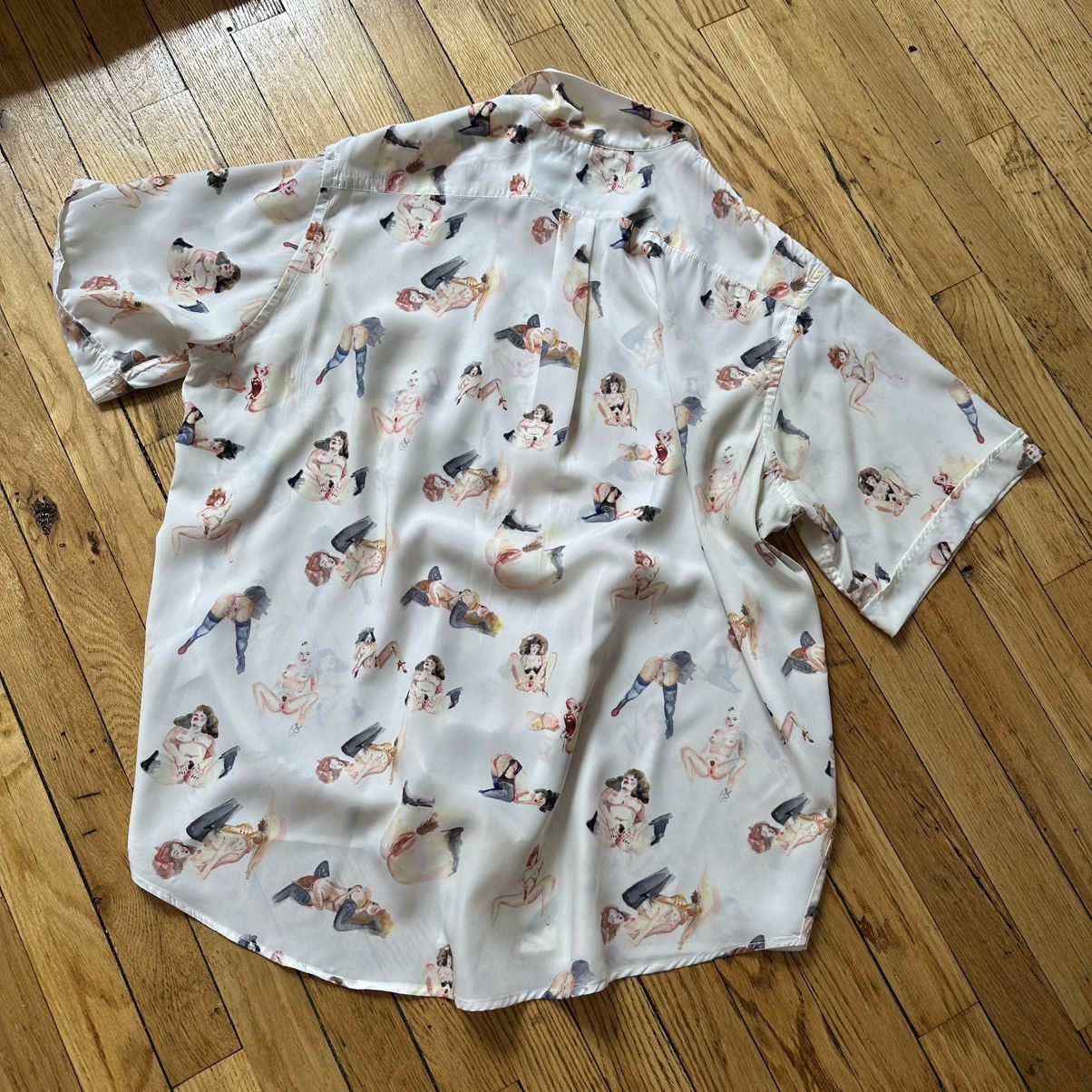 Enfants Riches Deprimes Rare ERD Enfants Riches Deprimes Porn XXX Girl Button Up Top Size US L / EU 52-54 / 3 - 10 Thumbnail
