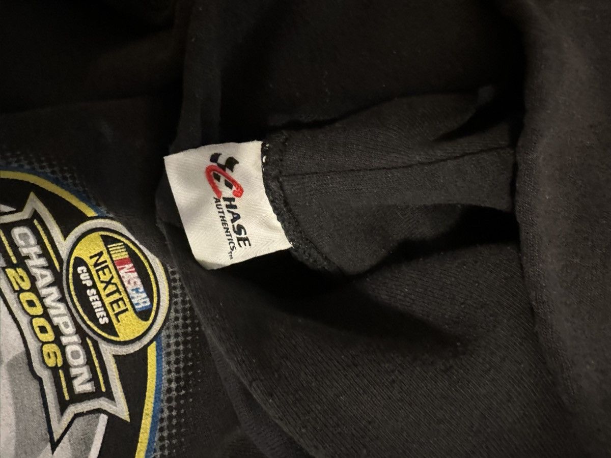 Chase Authentics NASCAR Jimmie Johnson hendrick 2006 champion hoodie black L Size US L / EU 52-54 / 3 - 4 Thumbnail