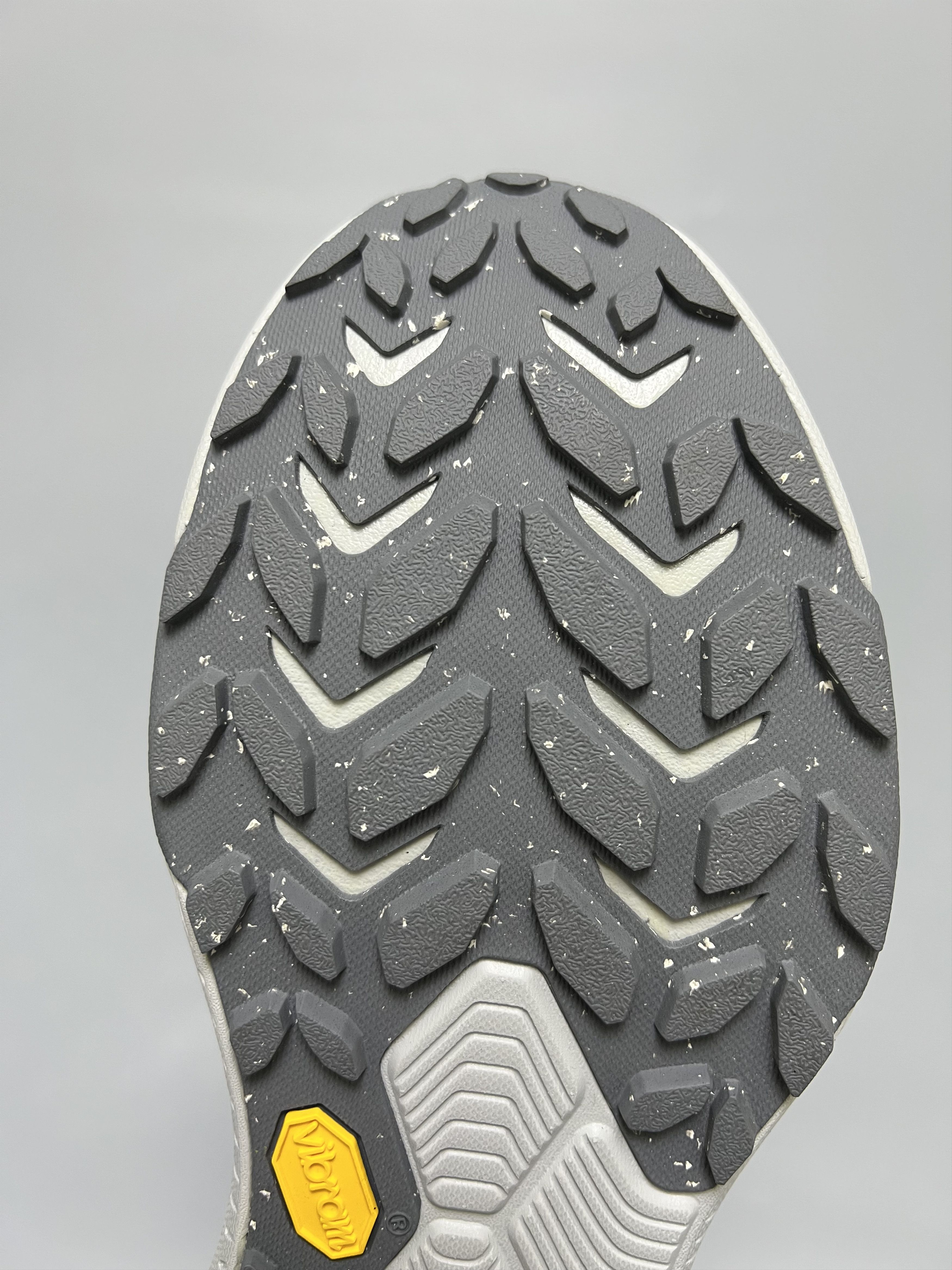 Hoka Hoka Transport Chukka Gore-Tex Trail Running Hiking Shoes Size US 7 / EU 40 - 16 Thumbnail
