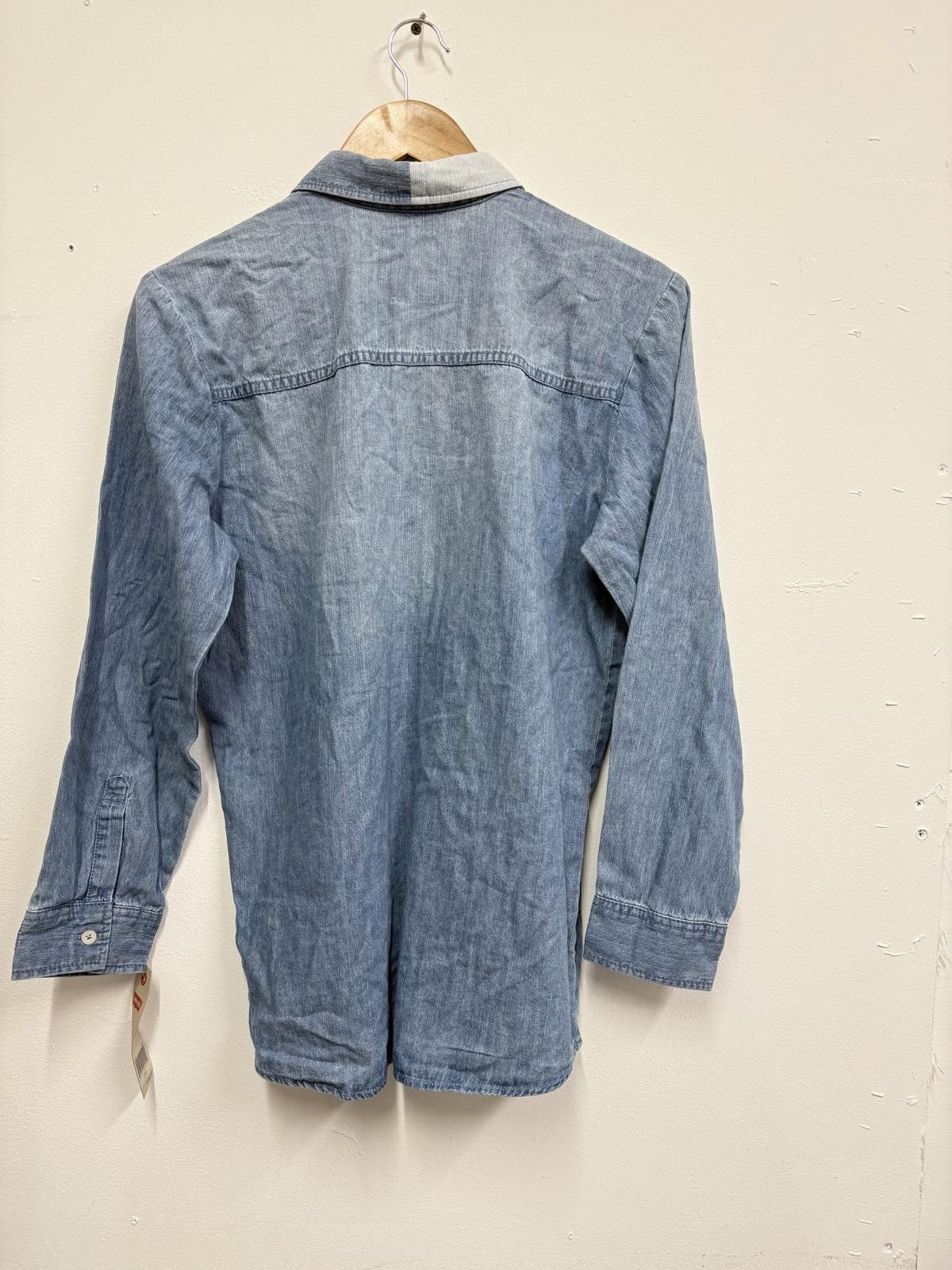 Levi's Levi's Patchwork Denim Casual Shirt Size ONE SIZE - 5 Thumbnail