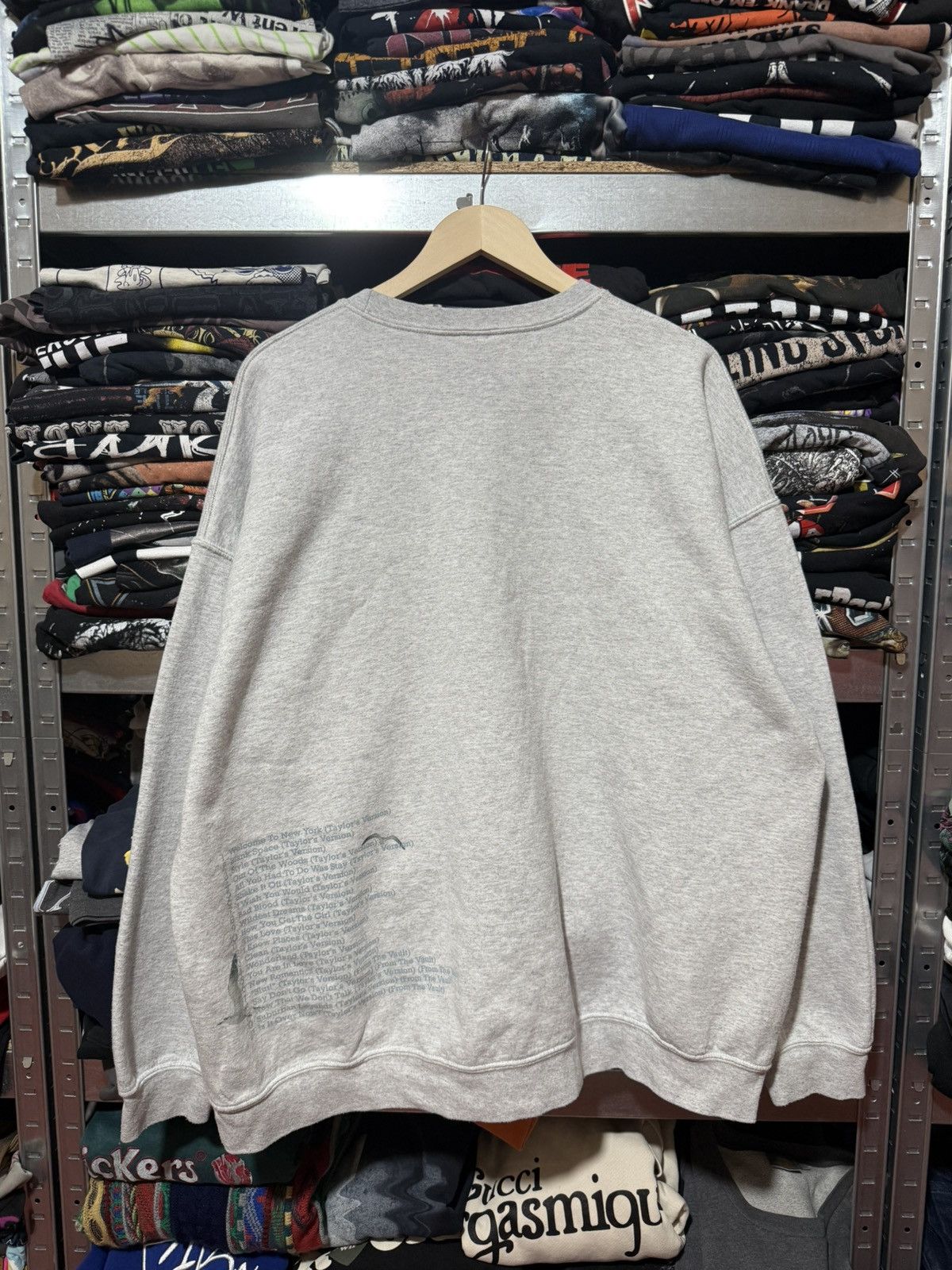 Band Tees Taylor Swift Taylor Version 1989 Sweatshirt 3XL Y2K HYPE Size US XXL / EU 58 / 5 - 2 Thumbnail