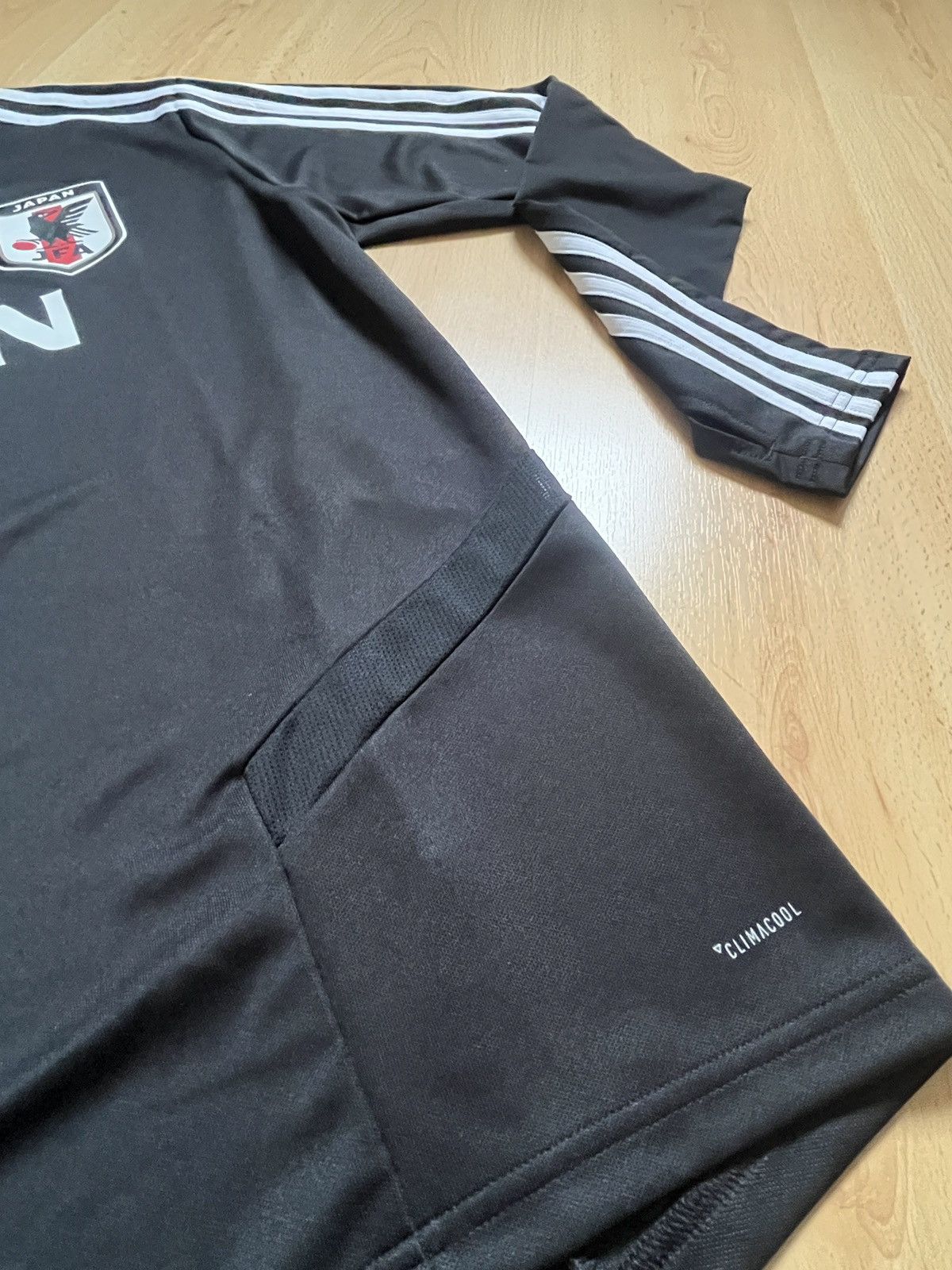 Japanese Brand Adidas Japan Soccer training tracksuit top Size US M / EU 48-50 / 2 - 6 Thumbnail