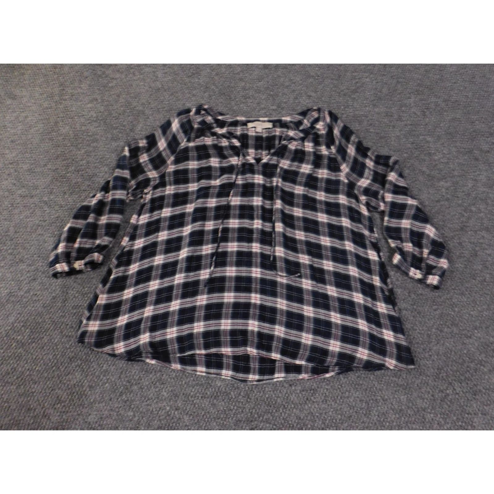 Loft LOFT Shirt Womens Large Navy Plaid Peasant Blouse 3/4 Sleeve V-Neck Raglan Flowing Blouse Womens L Navy Plaid Decade Pattern Shirt Size L / US 10 / IT 46 - 2 Thumbnail