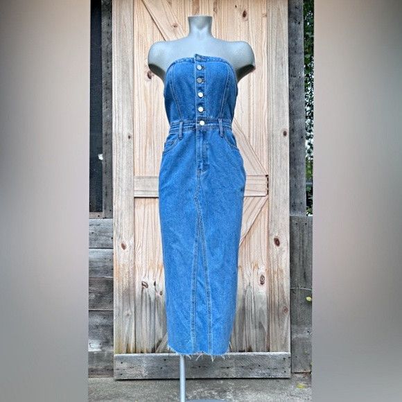 Other Sincerely Jules Blue Denim Strapless Raw Hem Midi Dress Size S / US 4 / IT 40 - 1 Thumbnail