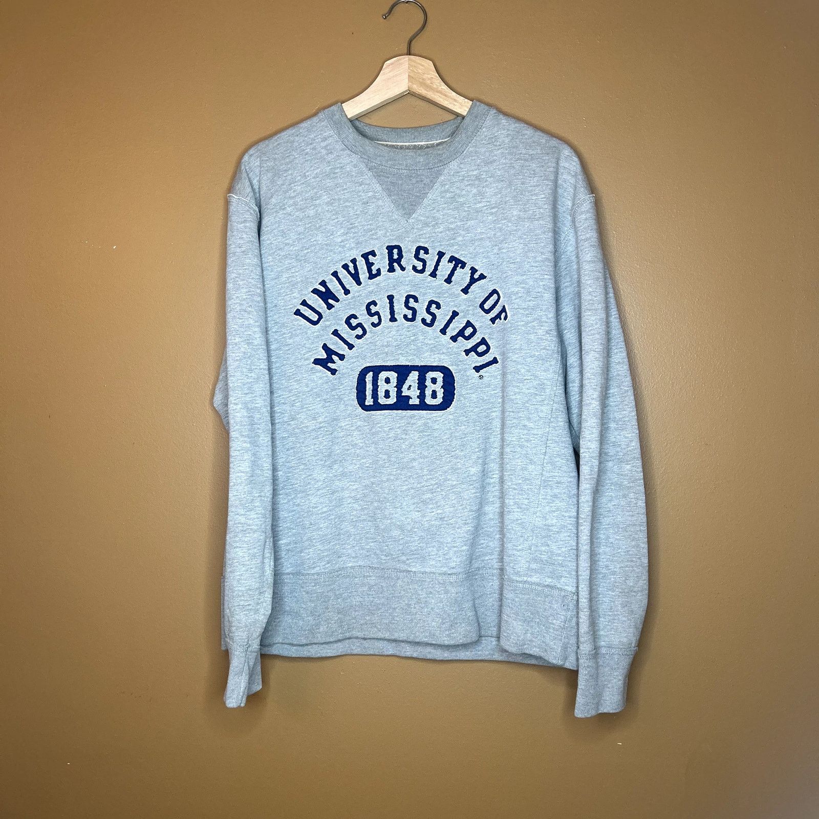 Vintage Y2K American Eagle Ole Miss Sweatshirt Medium Size US M / EU 48-50 / 2 - 3 Thumbnail