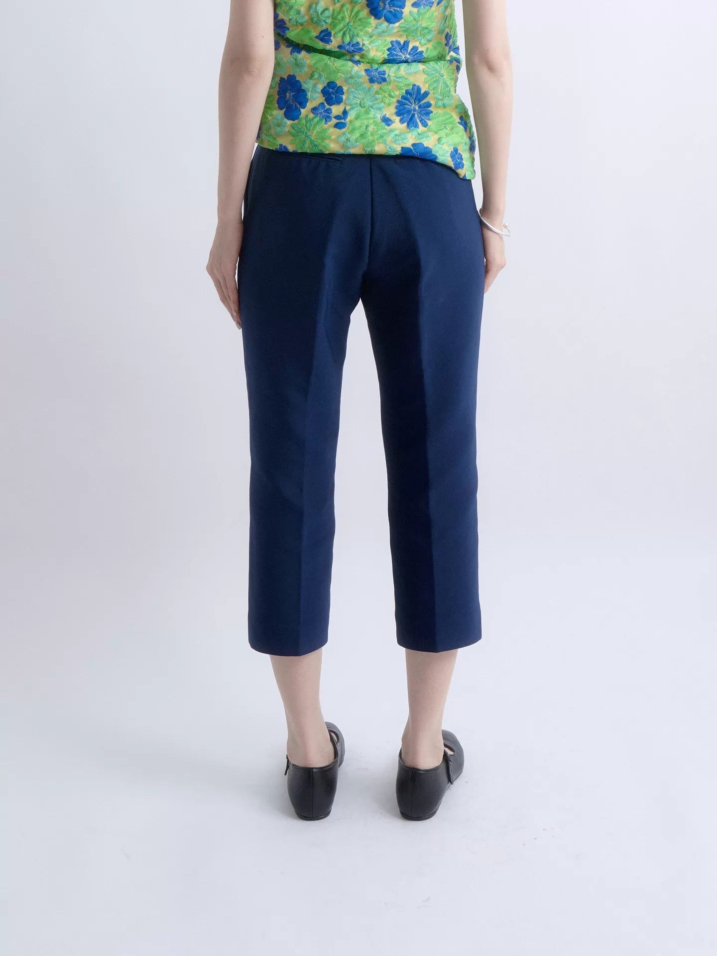 Phoebe Philo CELINE by Phoebe Philo Women's Navy Pleated Tapered Capri Size 27" / US 4 / IT 40 - 6 Thumbnail