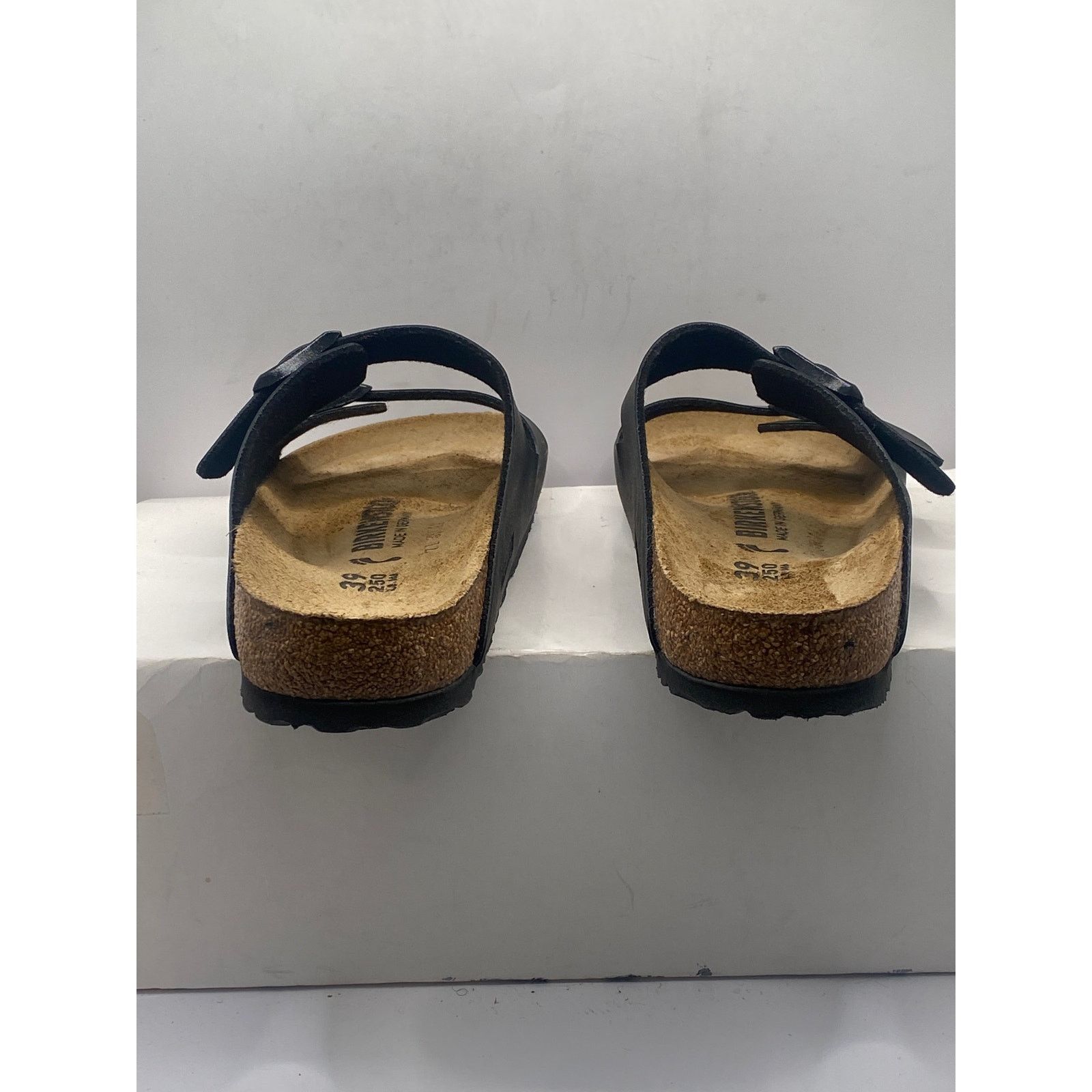 Birkenstock Birkenstock Arizona Birko-Flor Slide Sandal EU 39/US 8.5 Size US 8.5 / IT 38.5 - 4 Thumbnail