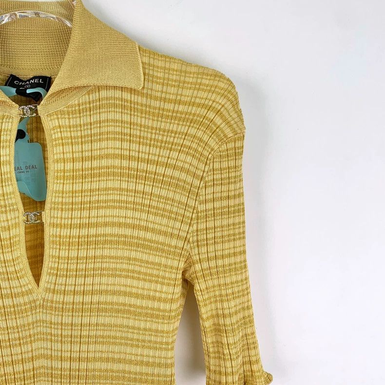 Chanel Chanel Yellow hollow diamond-decorated lapel half-sleeved k Size XS / US 0-2 / IT 36-38 - 3 Thumbnail
