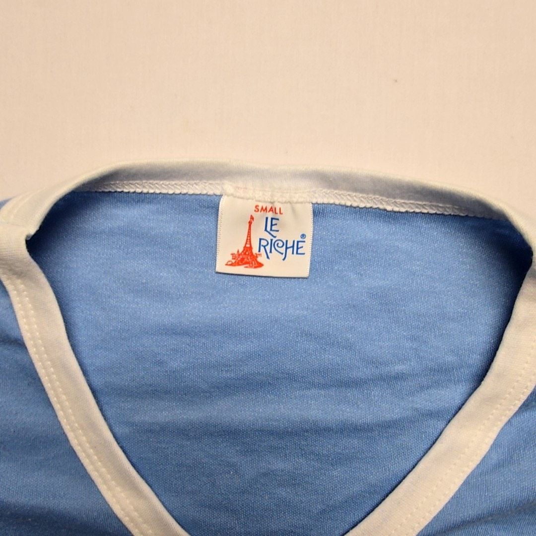 Vintage Vintage Montana Graphic Tee Le Riche Blue White S Shirt Size S / US 4 / IT 40 - 3 Thumbnail