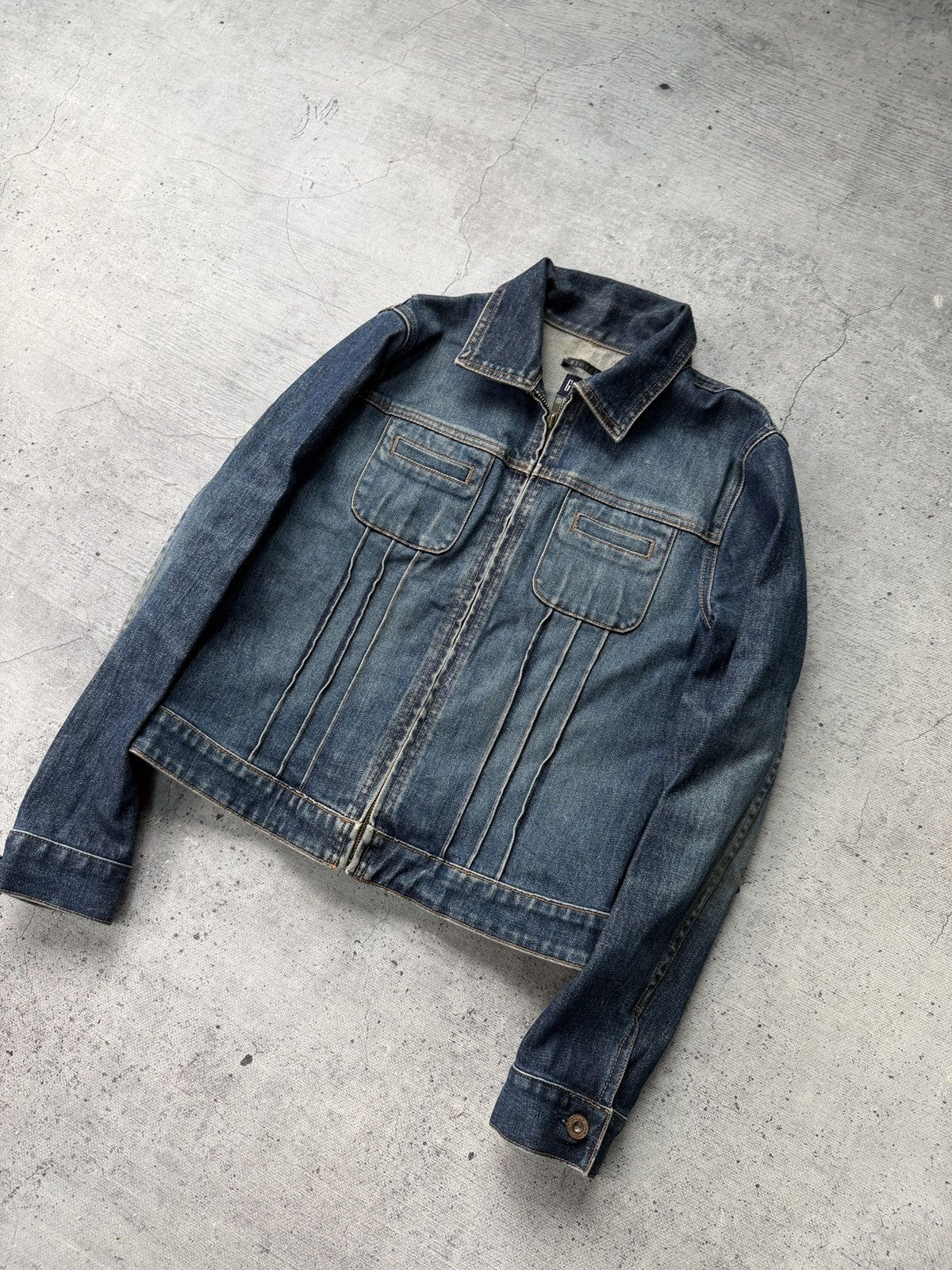 Gap Gap Denim Jacket Large Blue Classic 90s Trucker Western Size US 33 - 2 Thumbnail