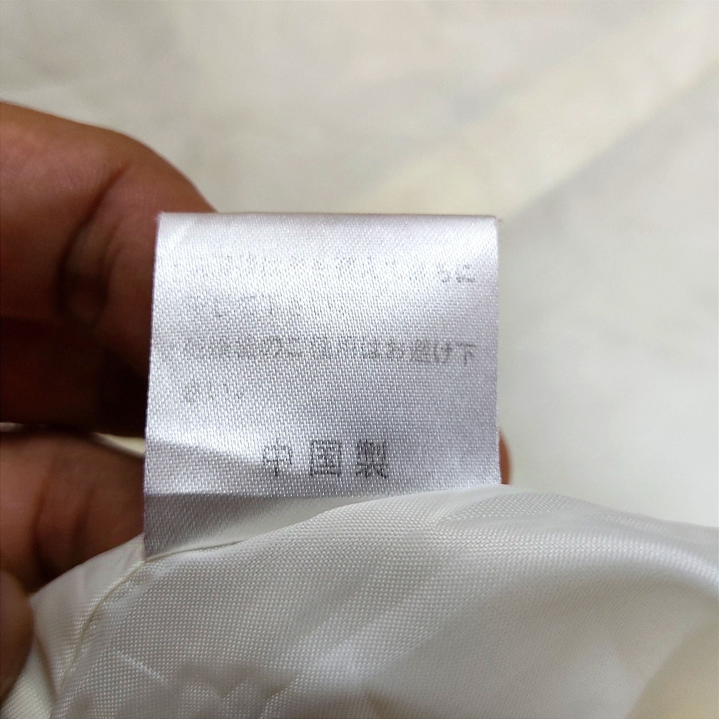 Burberry Vintage Burberry Light Cream Yellow Zipper Puffer Jacket Size M / US 6-8 / IT 42-44 - 15 Thumbnail