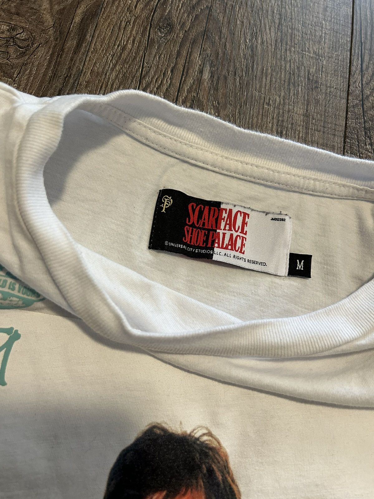 Vintage White Shoe Palace x Scarface The World Is Yours ahirt Size US M / EU 48-50 / 2 - 2 Thumbnail