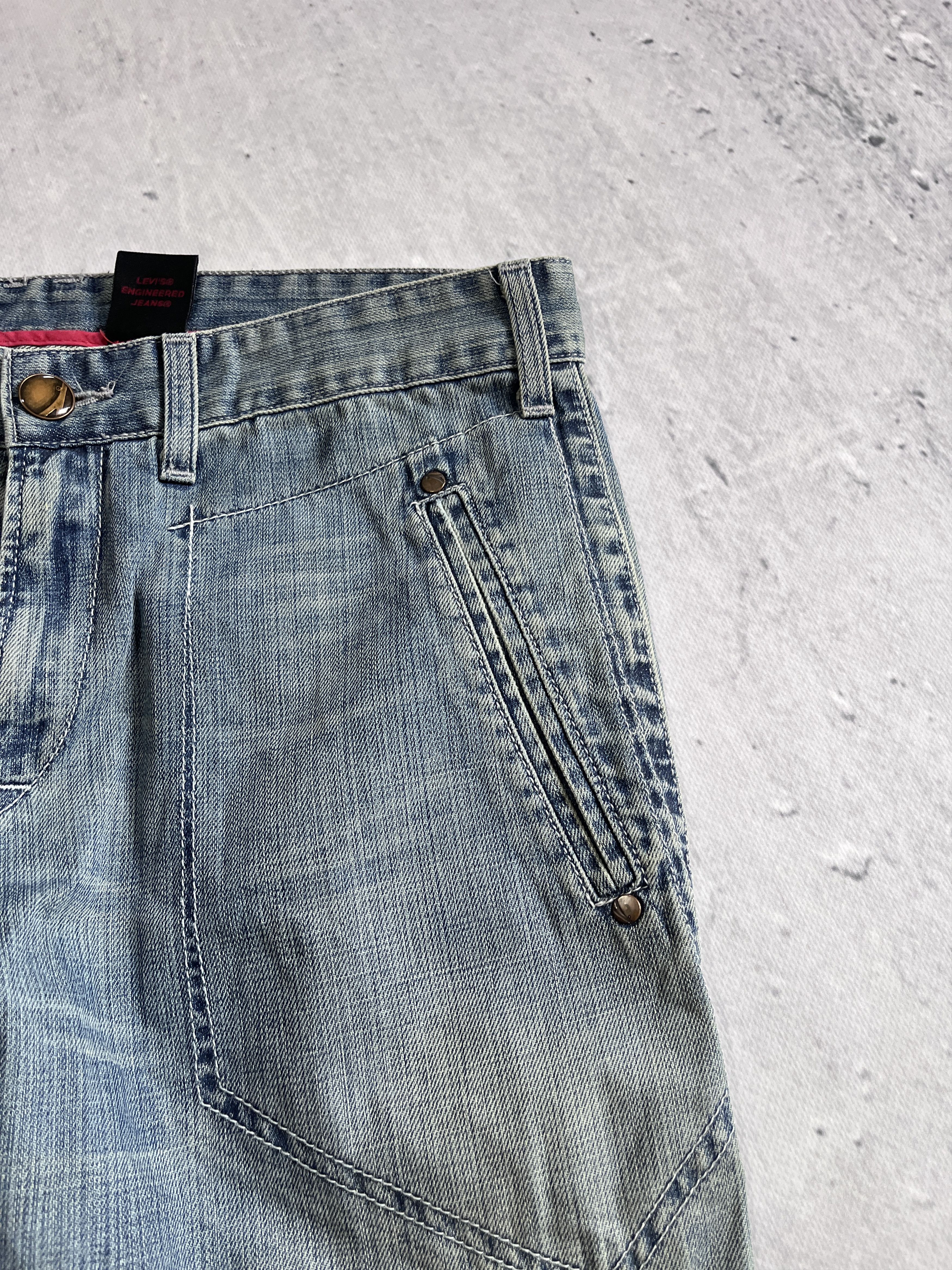 Levi's LEVI'S ENGINEERED JEANS 2006 TWISTED LEG VINTAGE DENIM PANTS Size US 32 / EU 48 - 12 Thumbnail