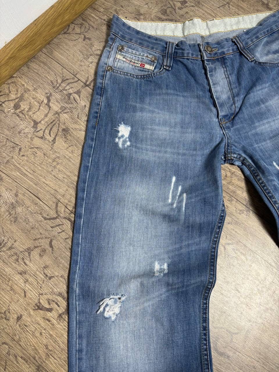 Diesel Vintage Diesel Baggy Thrashed Bootcut Denim jeans Size US 34 / EU 50 - 8 Thumbnail