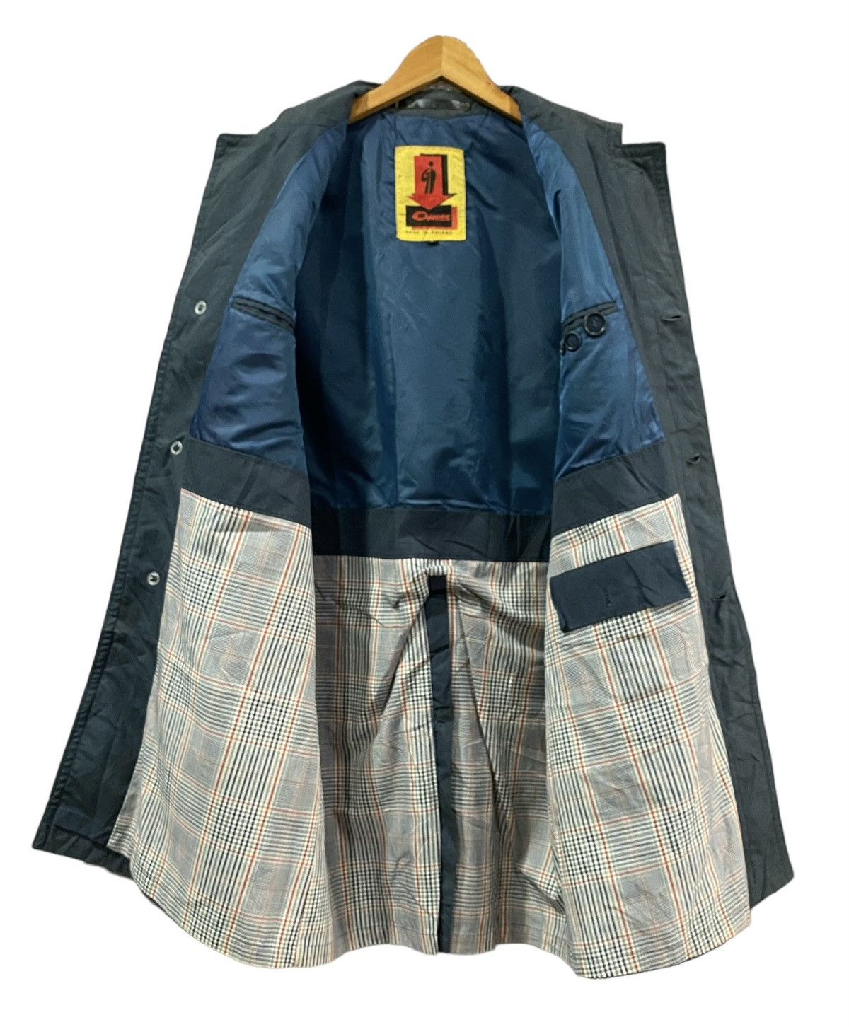 Vintage Vintage OMEX Made In Poland Trench Coat (L) Size US L / EU 52-54 / 3 - 8 Thumbnail