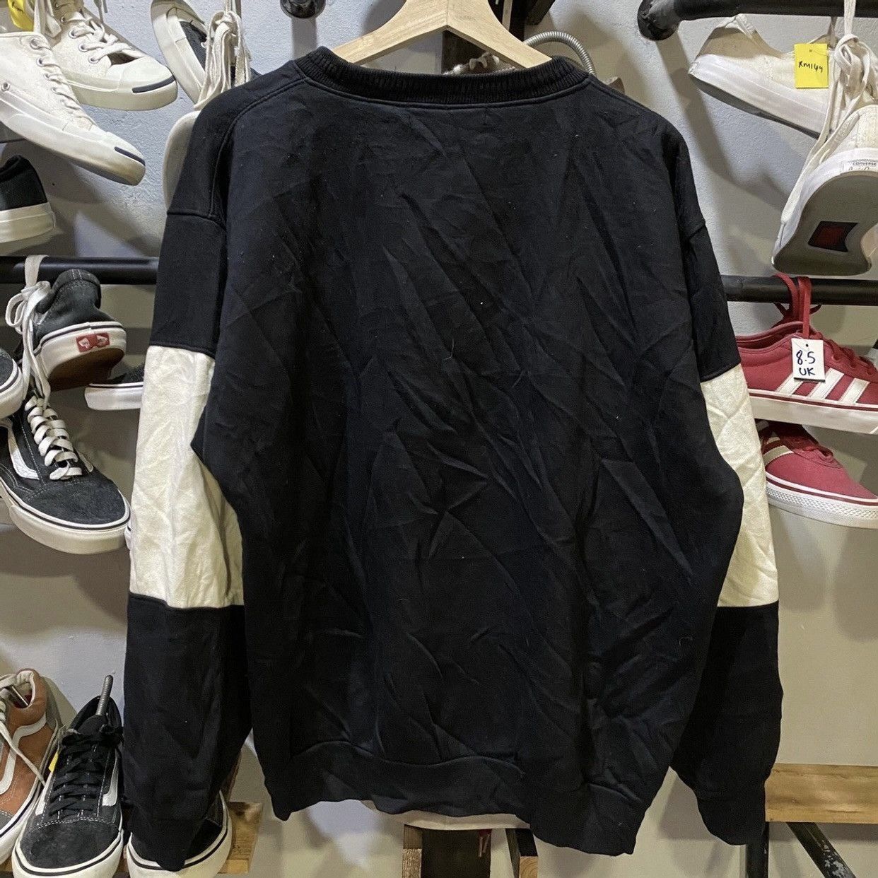 Designer × Valentino × Vintage Vintage 90s Rudolph Valentino Crewneck Sweatshirts Xlarge Size US XL / EU 56 / 4 - 2 Thumbnail