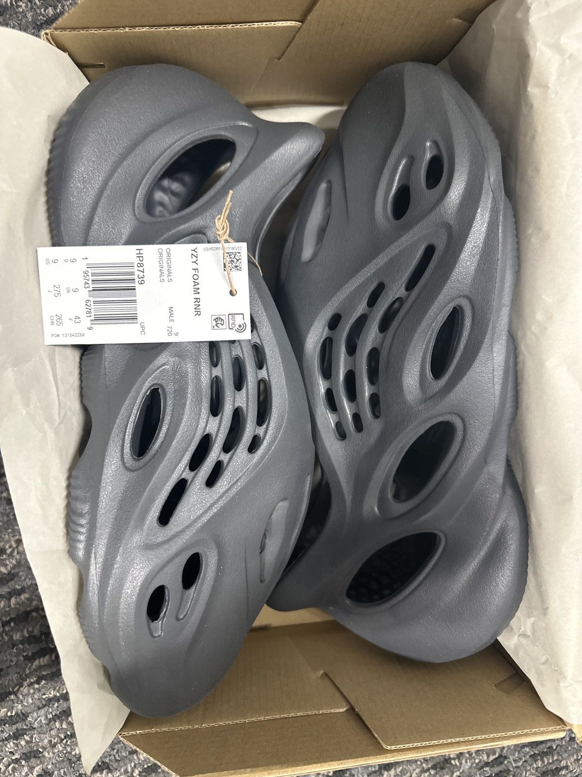 Adidas Yeezy foam runner onxy Size US 9 / EU 42 - 1 Thumbnail