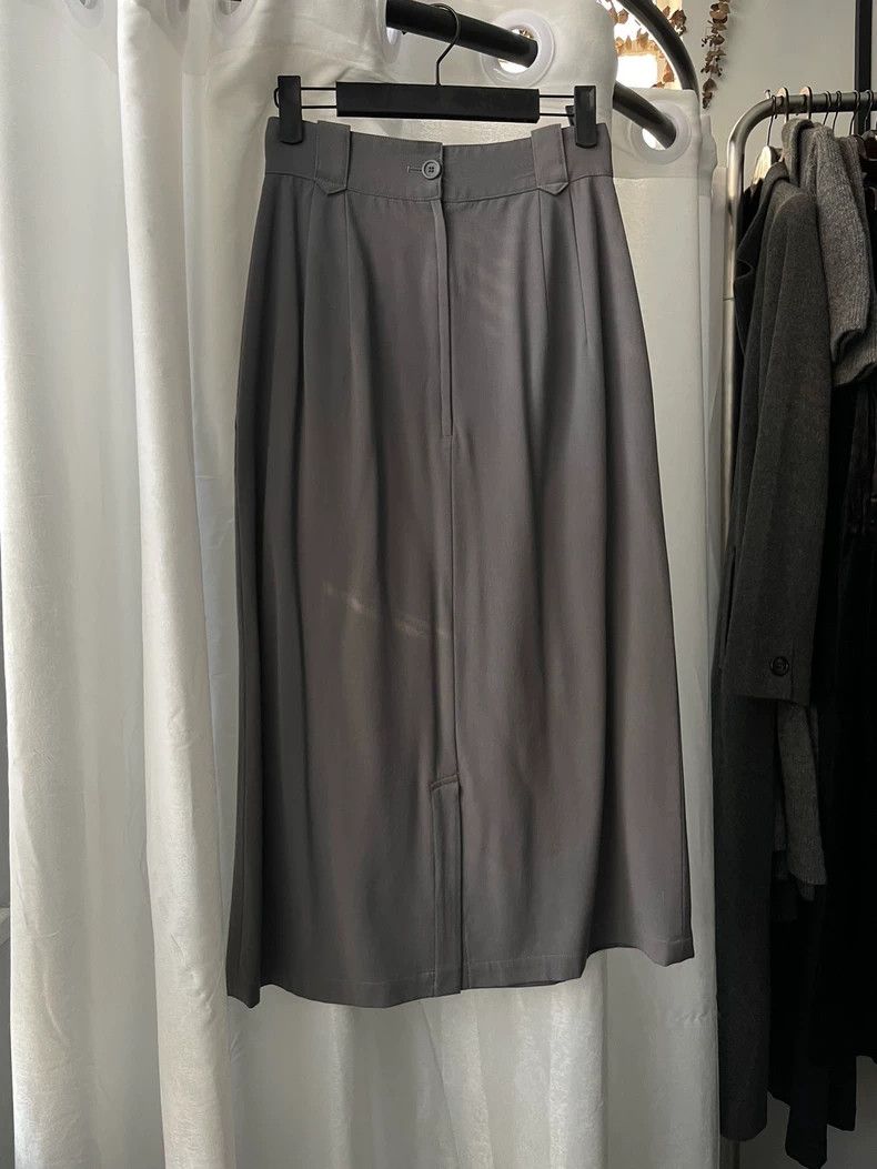 Yohji Yamamoto yohji Yamamoto size os Medieval Women's Wool Skirt Size 25" / US 0 / IT 36 - 1 Thumbnail