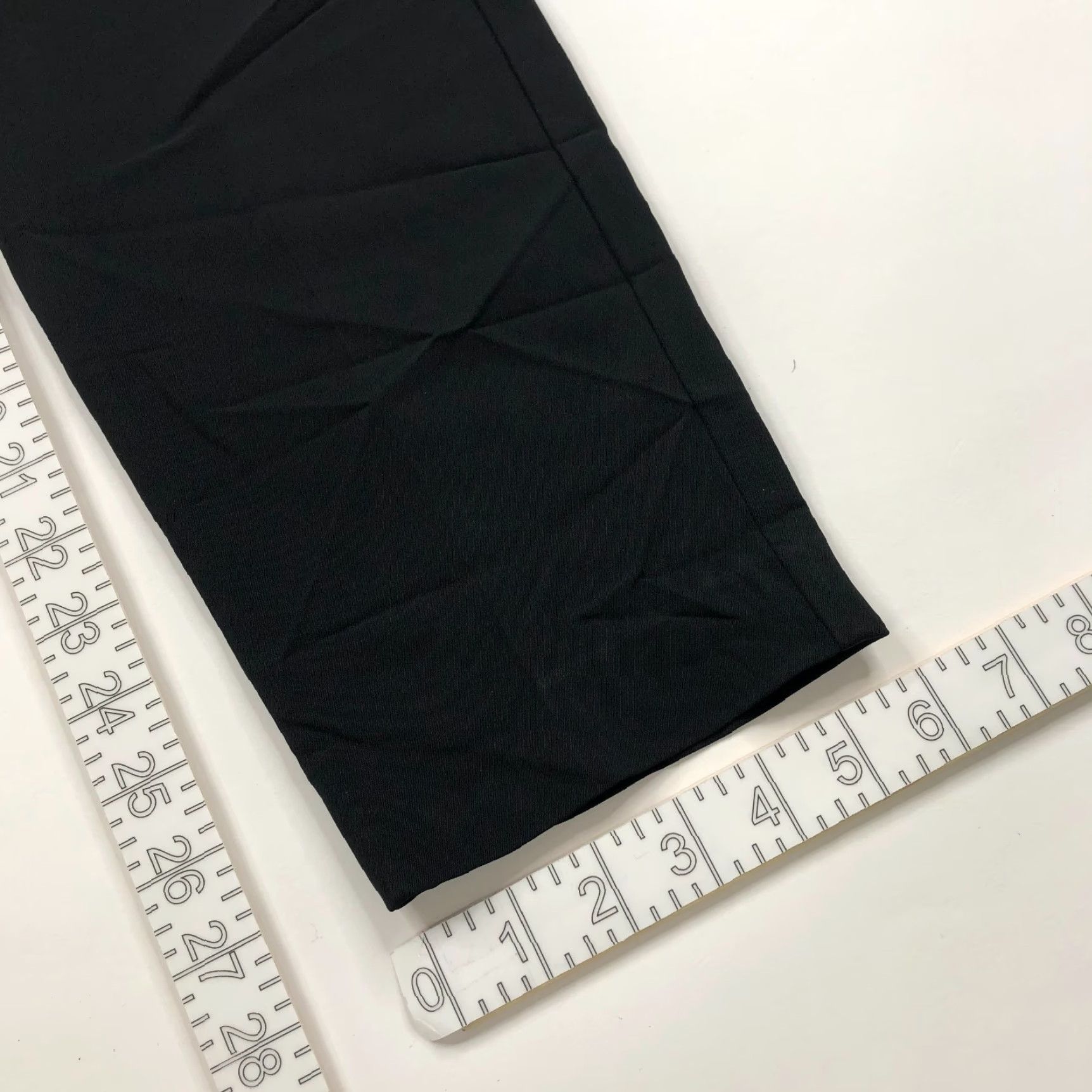 Theory Theory Sierra Ankle 4 Dress Pants Black C0506205, Mid Rise, 31W 27L, 4, Woolless Fabric? (Note: Original title only; excluding added details) Size 27" / US 4 / IT 40 - 7 Thumbnail