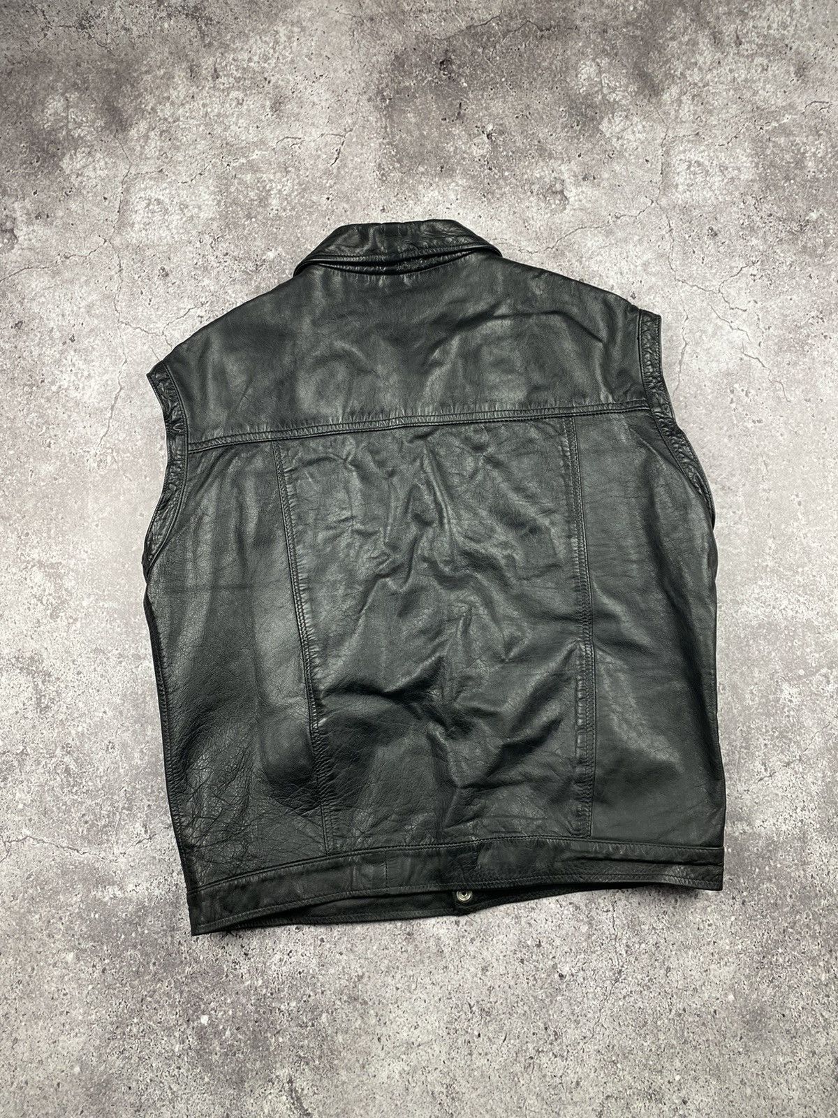Japanese Brand × Leather Vintage Leather Vest With Many Pockets Streetwear Style Size US L / EU 52-54 / 3 - 5 Thumbnail