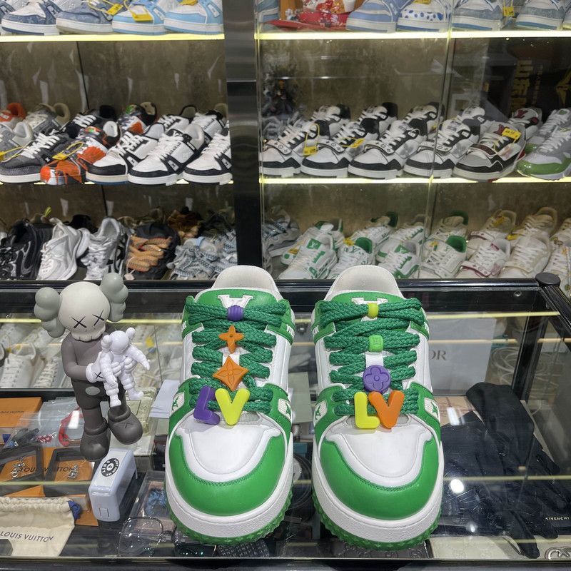 Louis Vuitton Louis Vuitton Trainer Maxi Sneakers in White and Green -250 Size US 9.5 / EU 42-43 - 1 Thumbnail