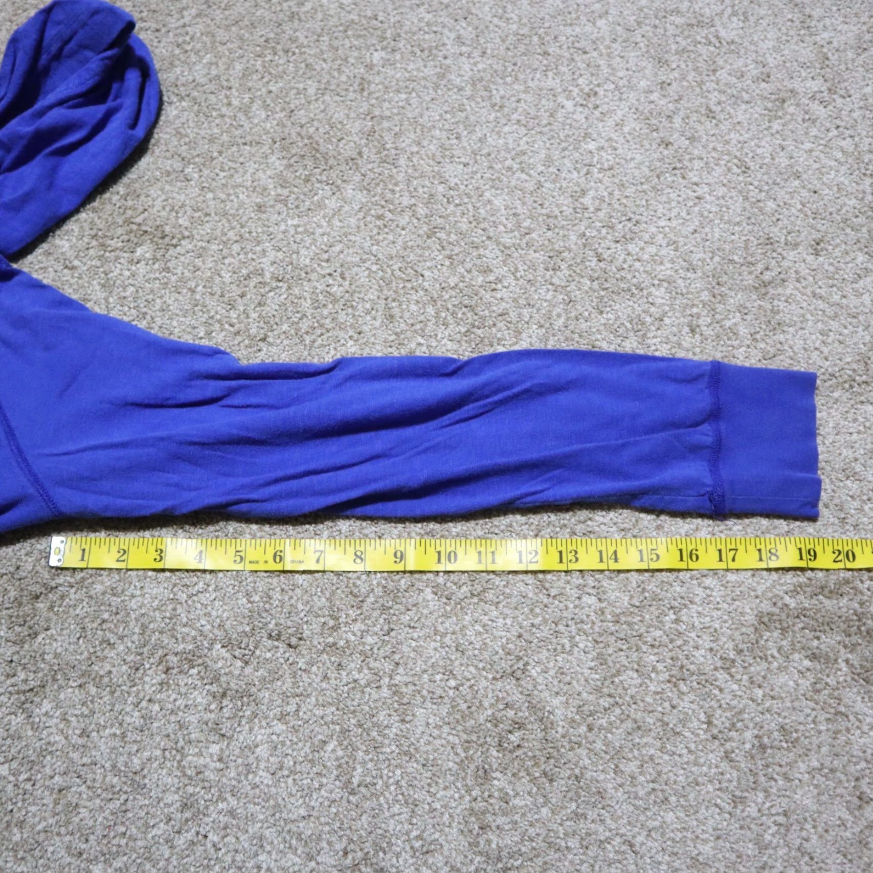 American Eagle Outfitters VINTAGE American Eagle AE Blue Athletics Pullover Hoodie Light Weight Womens Size Medium Size M / US 6-8 / IT 42-44 - 6 Thumbnail
