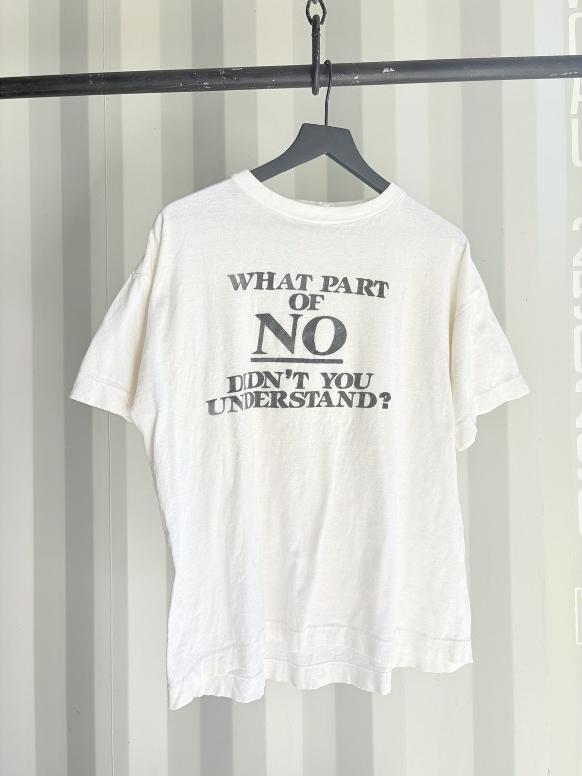 Vintage Thrashed Don’t Understand Faded Distressed Shirt GRUNGE Size US XL / EU 56 / 4 - 1 Thumbnail