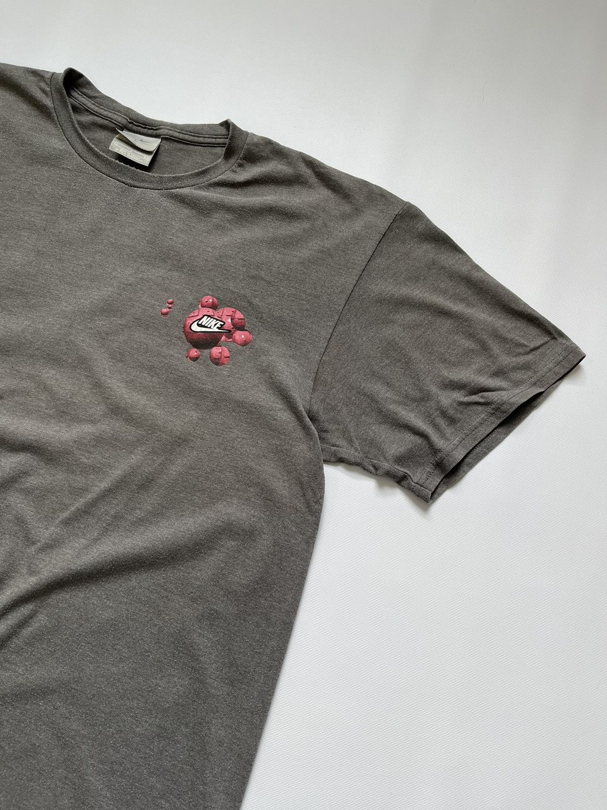 Nike × Vintage NIKE Vintage Y2K Big Logo Bubble Print Tee Shirt Size US L / EU 52-54 / 3 - 4 Thumbnail