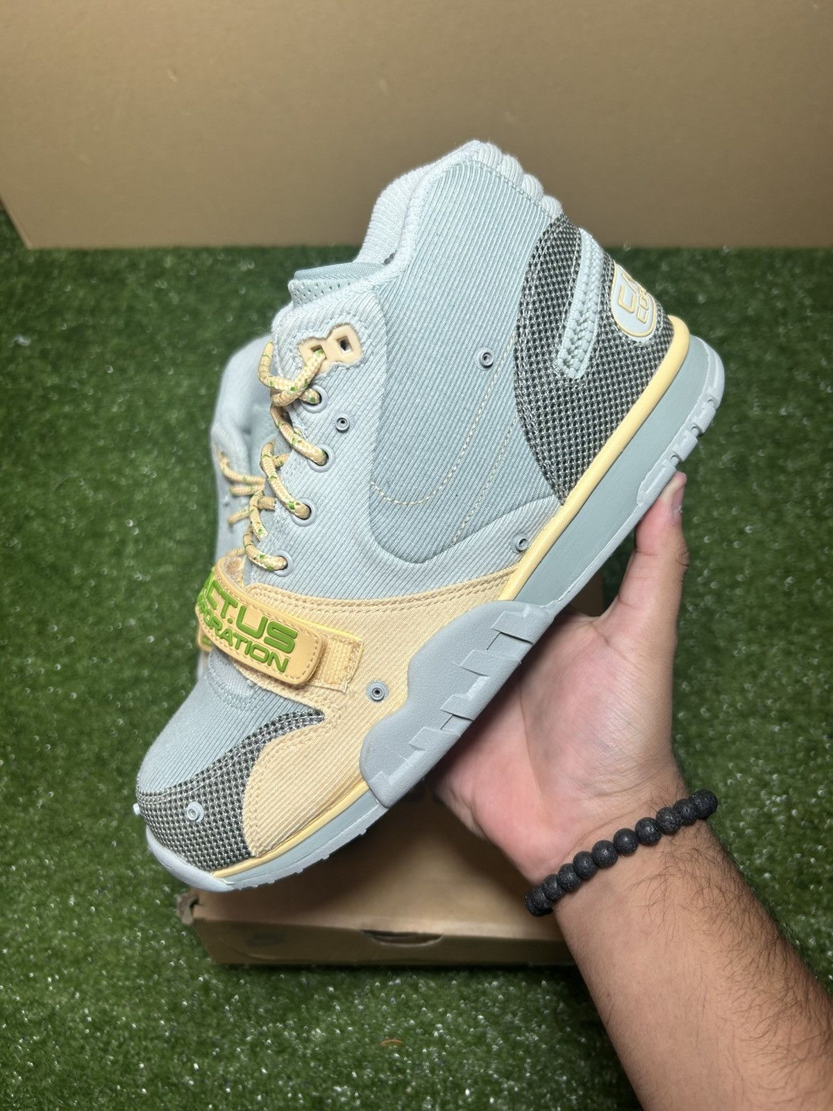 Nike × Travis Scott Nike travis scott air trainer 1 SP grey haze Size US 8 / EU 41 - 2 Thumbnail