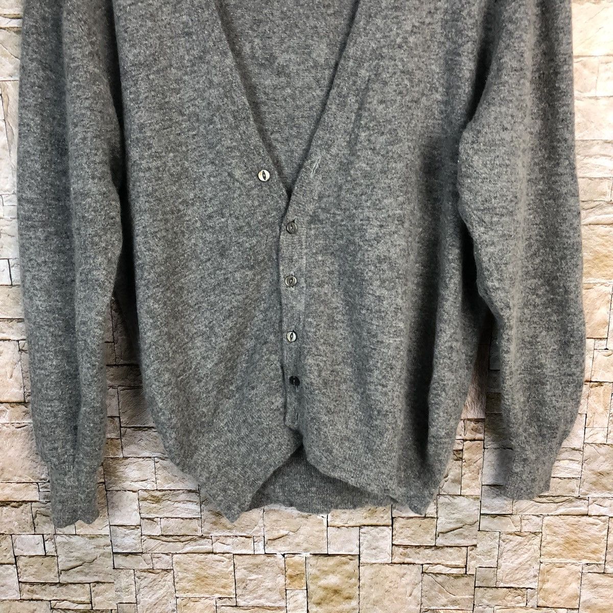 Benetton Benetton Grey ripped distressed vintage Cardigan #A370 Size M / US 6-8 / IT 42-44 - 3 Thumbnail