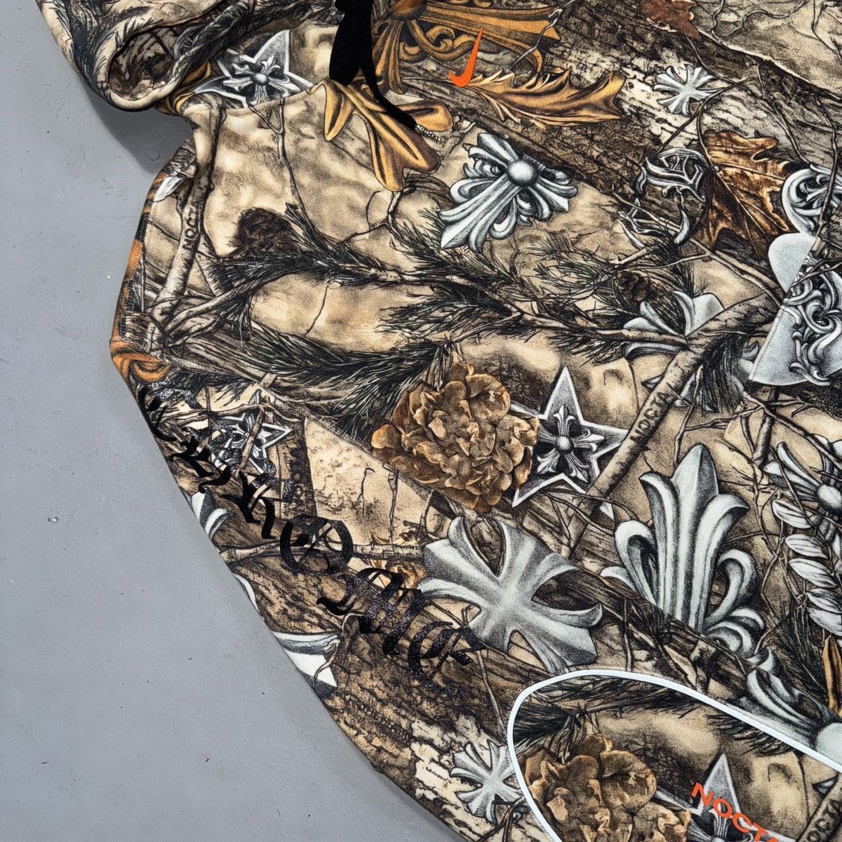Chrome Hearts × NOCTA × Nike Chrome Hearts - Nocta - Horseshoe Realtree Camo Hoodie - LRG Size US L / EU 52-54 / 3 - 11 Thumbnail