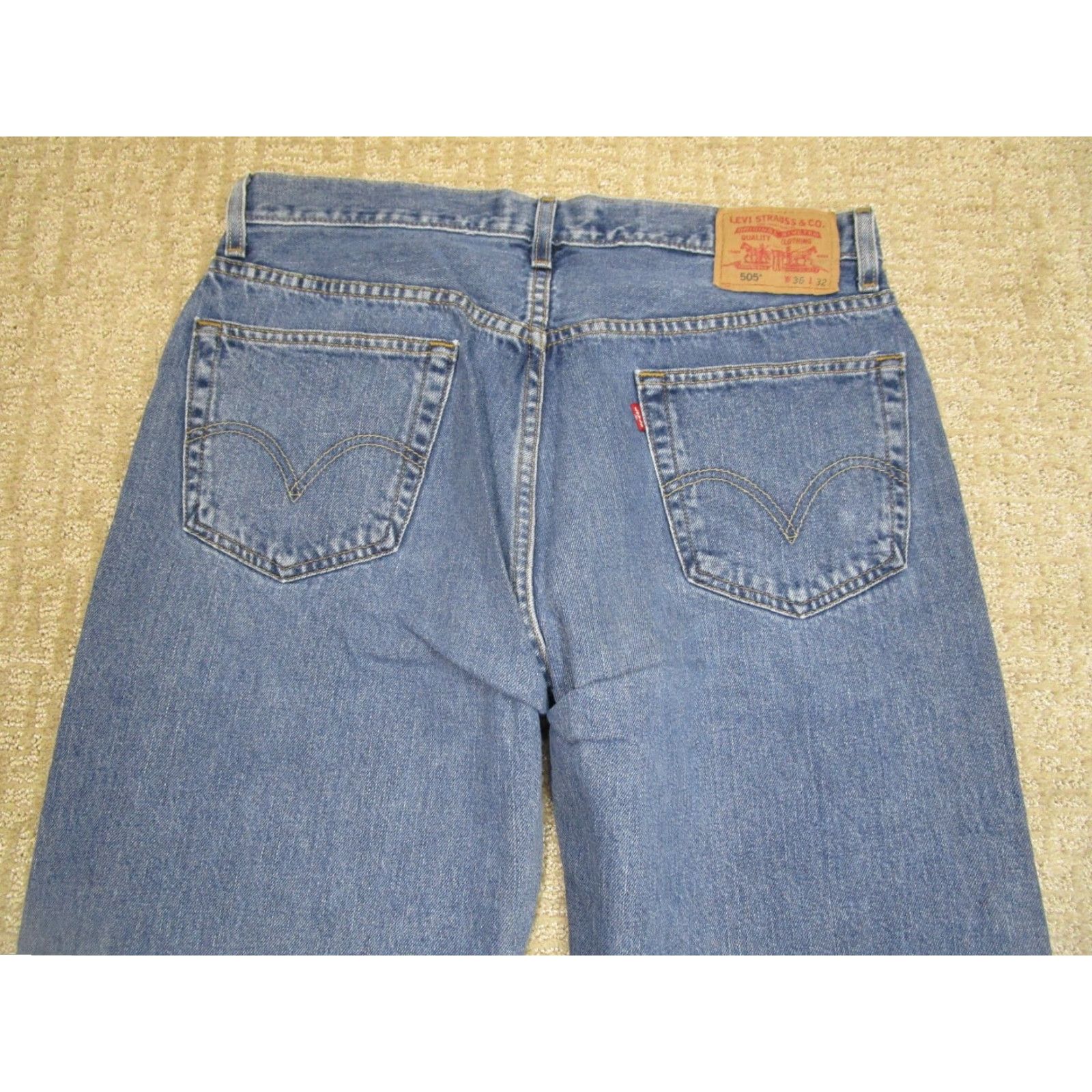 Levi's VINTAGE Levi's 505 Jeans Men 36x30 Blue Regular Fit Denim Pants Dark Wash Leather Logo 90s 00s Mens Size US 36 / EU 52 - 4 Thumbnail
