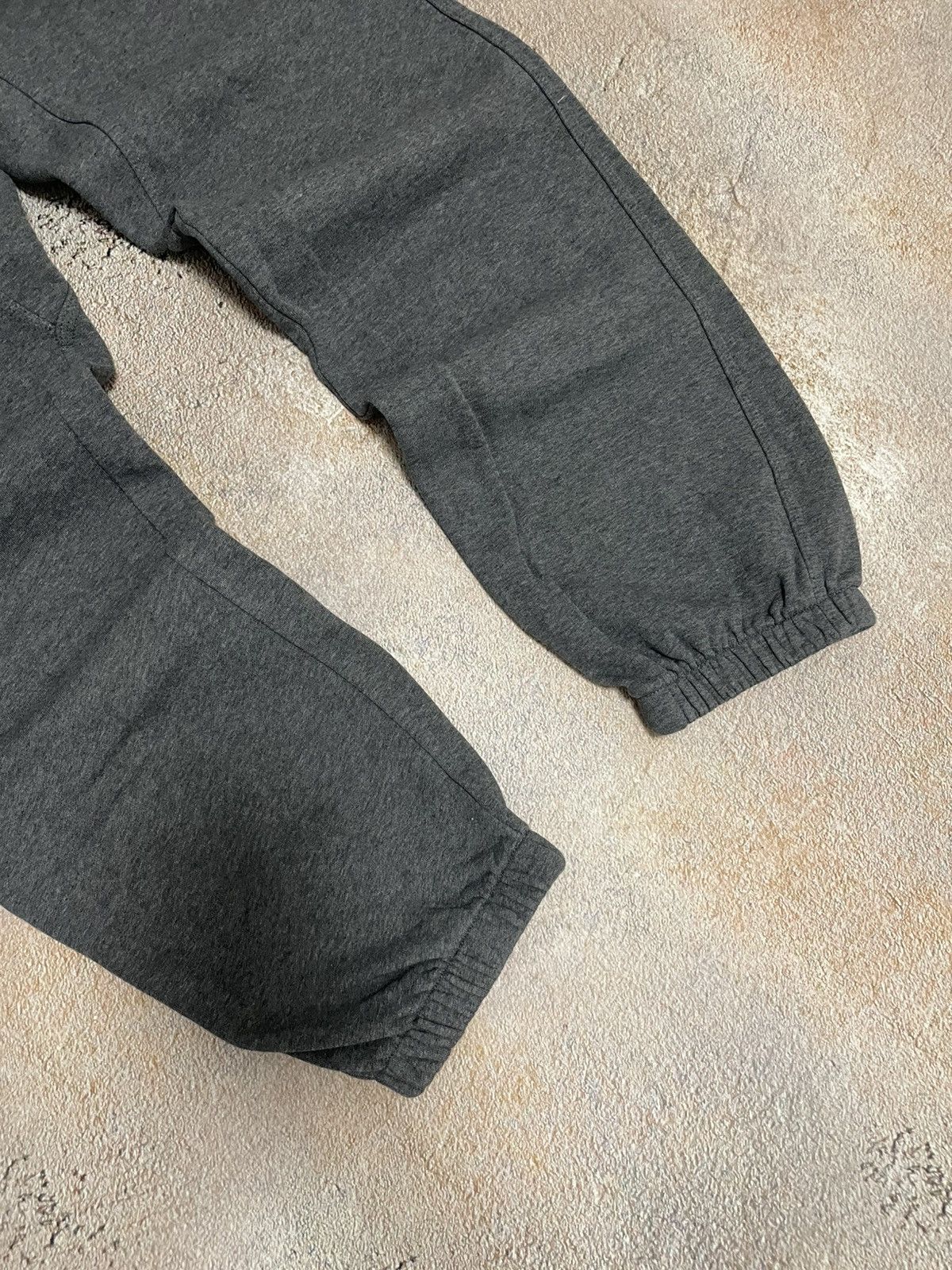 Nike Vintage Nike Small Swoosh Heavy Cotton Sweatpants Size US 30 / EU 46 - 4 Thumbnail