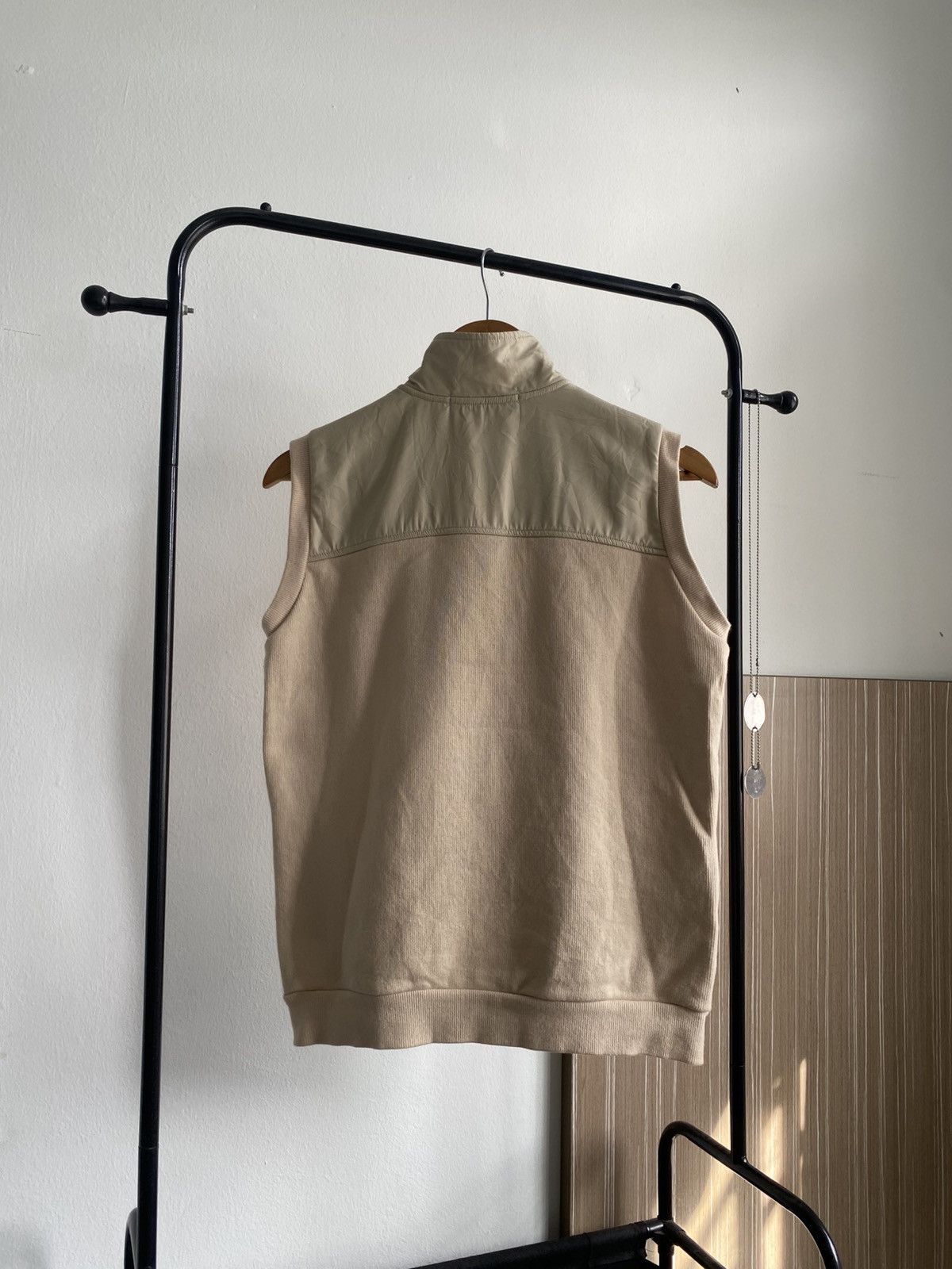 Nike NIKE Vest Centre Beige Y2K Size US S / EU 44-46 / 1 - 13 Thumbnail