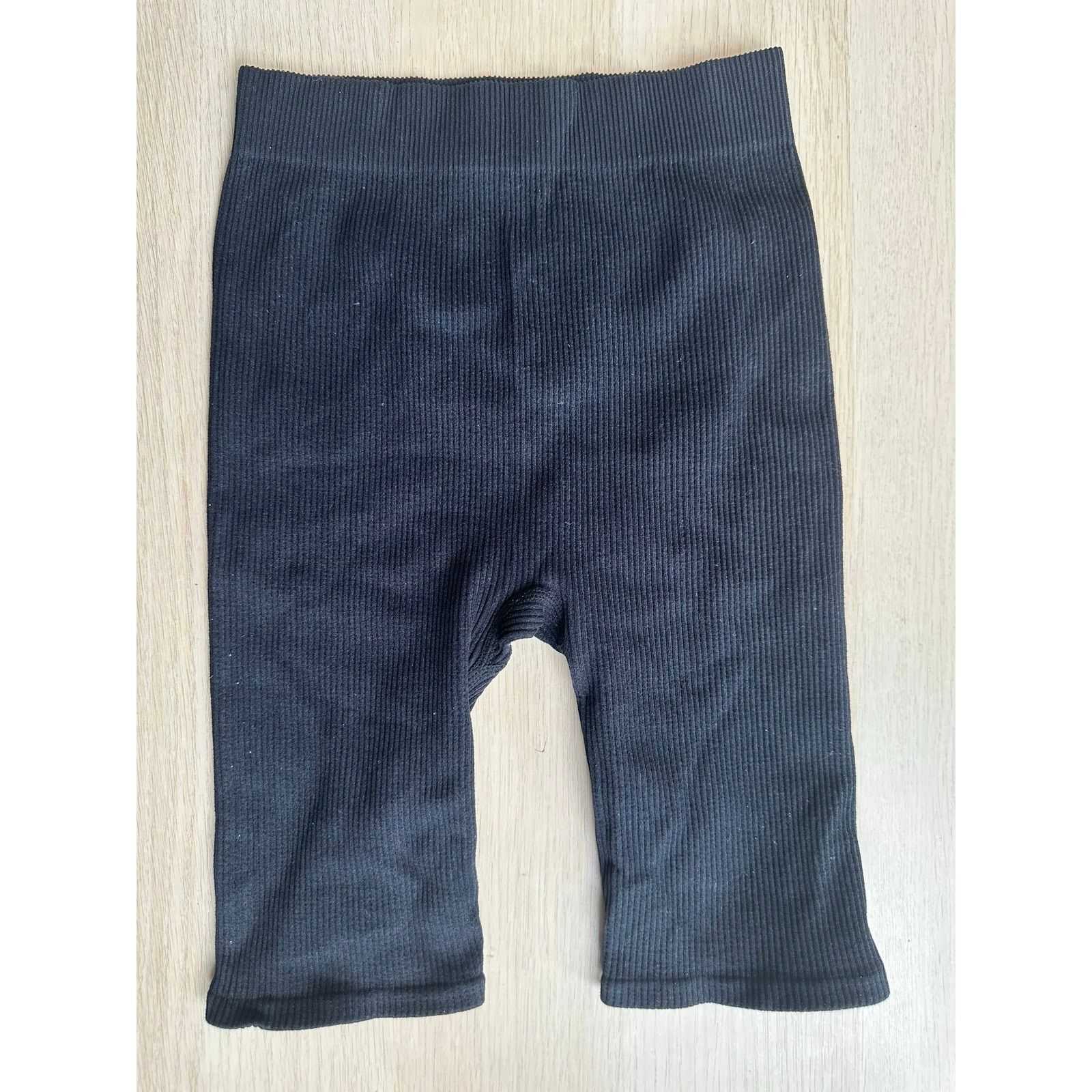 Zara Zara Black Ribbed Biker Short - Size XS - Mint Size 26" / US 2 / IT 38 - 3 Thumbnail