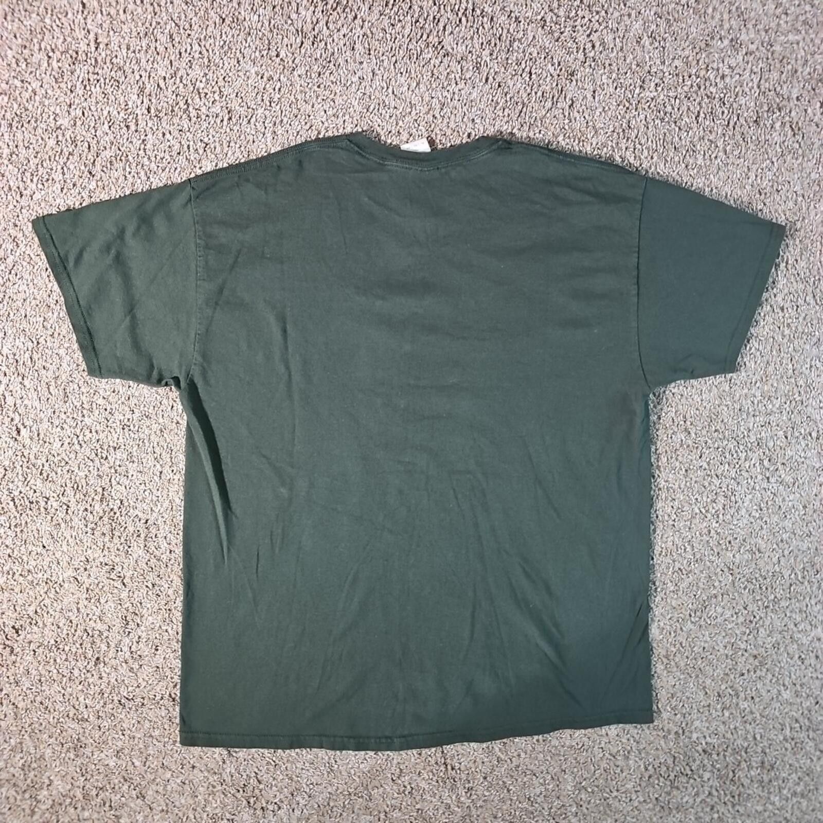 Gildan Fear The Deer XL Tshirt Size US XL / EU 56 / 4 - 6 Thumbnail