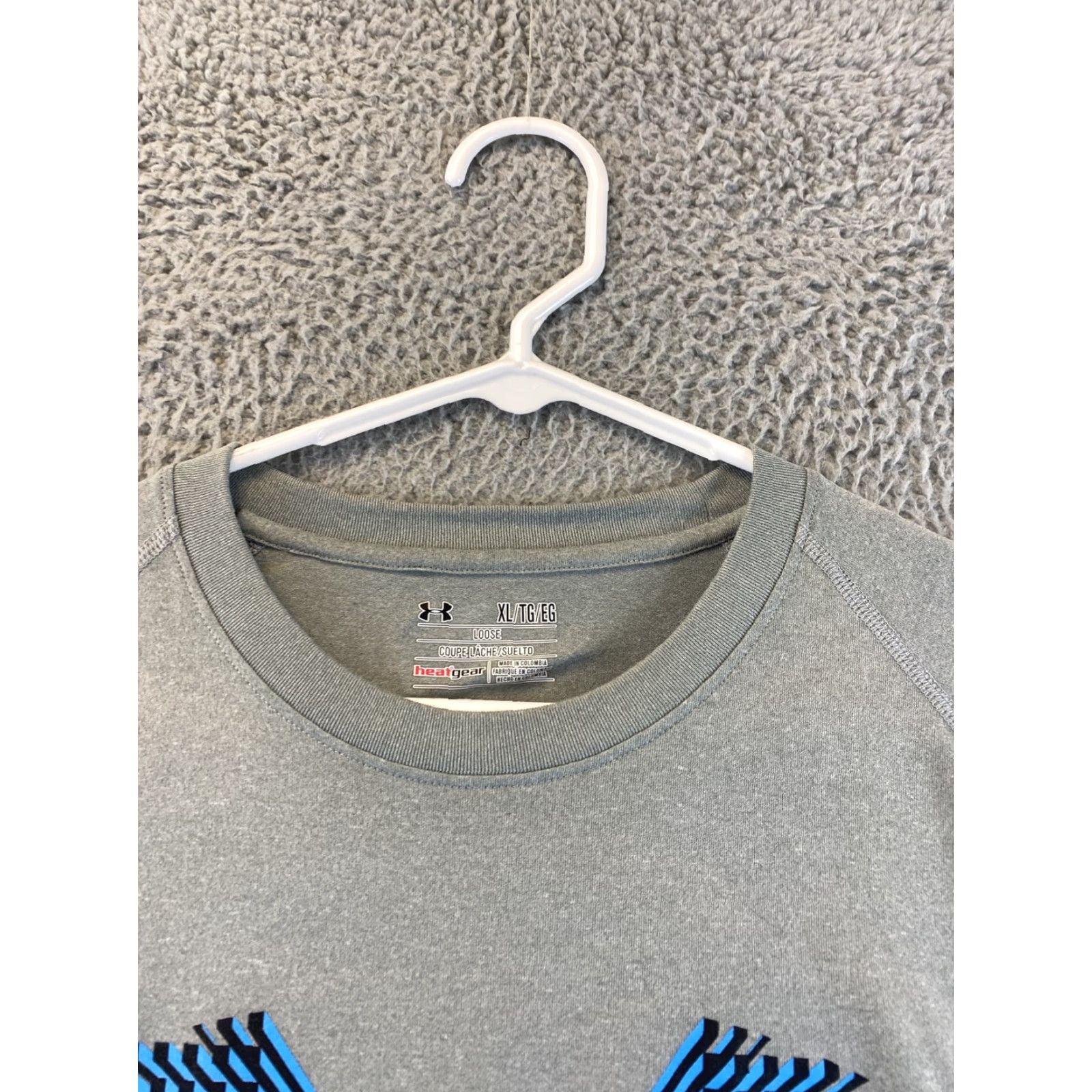 Under Armour Under Armour Shirt Adult XL Loose Heatgear gray Short Sleeve Casual Mens/91-66 Size US XL / EU 56 / 4 - 6 Thumbnail