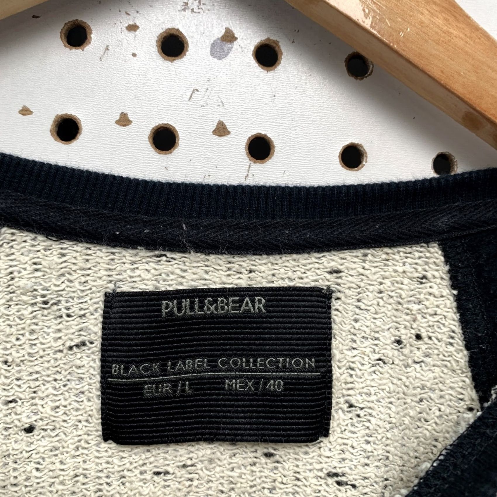 Vintage Pull&Bear Sweatshirt Womens Large Black Label Collection Gray Black Zip Pocket Size L / US 10 / IT 46 - 4 Thumbnail