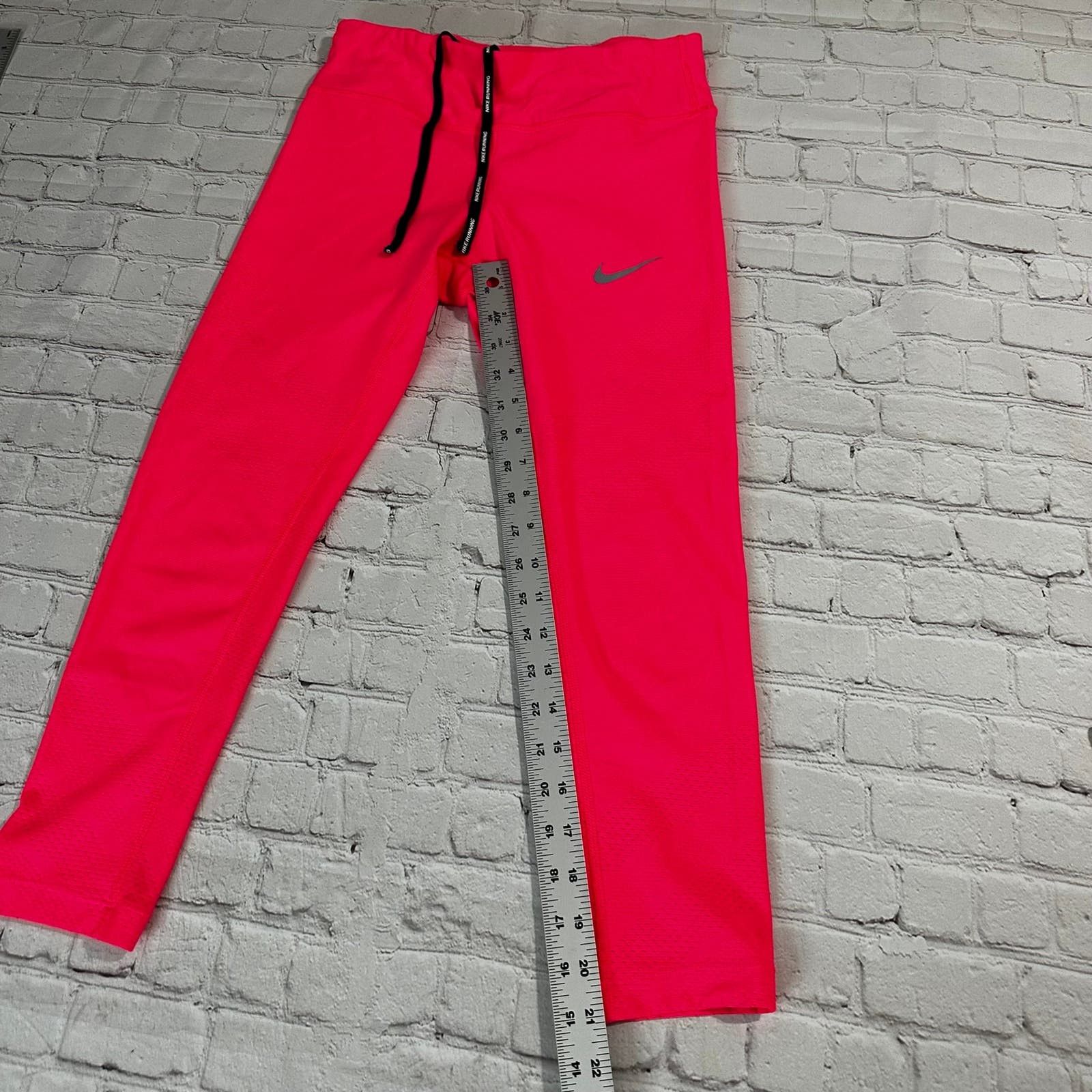 Nike Nike leggings size small Size 27" / US 4 / IT 40 - 4 Thumbnail