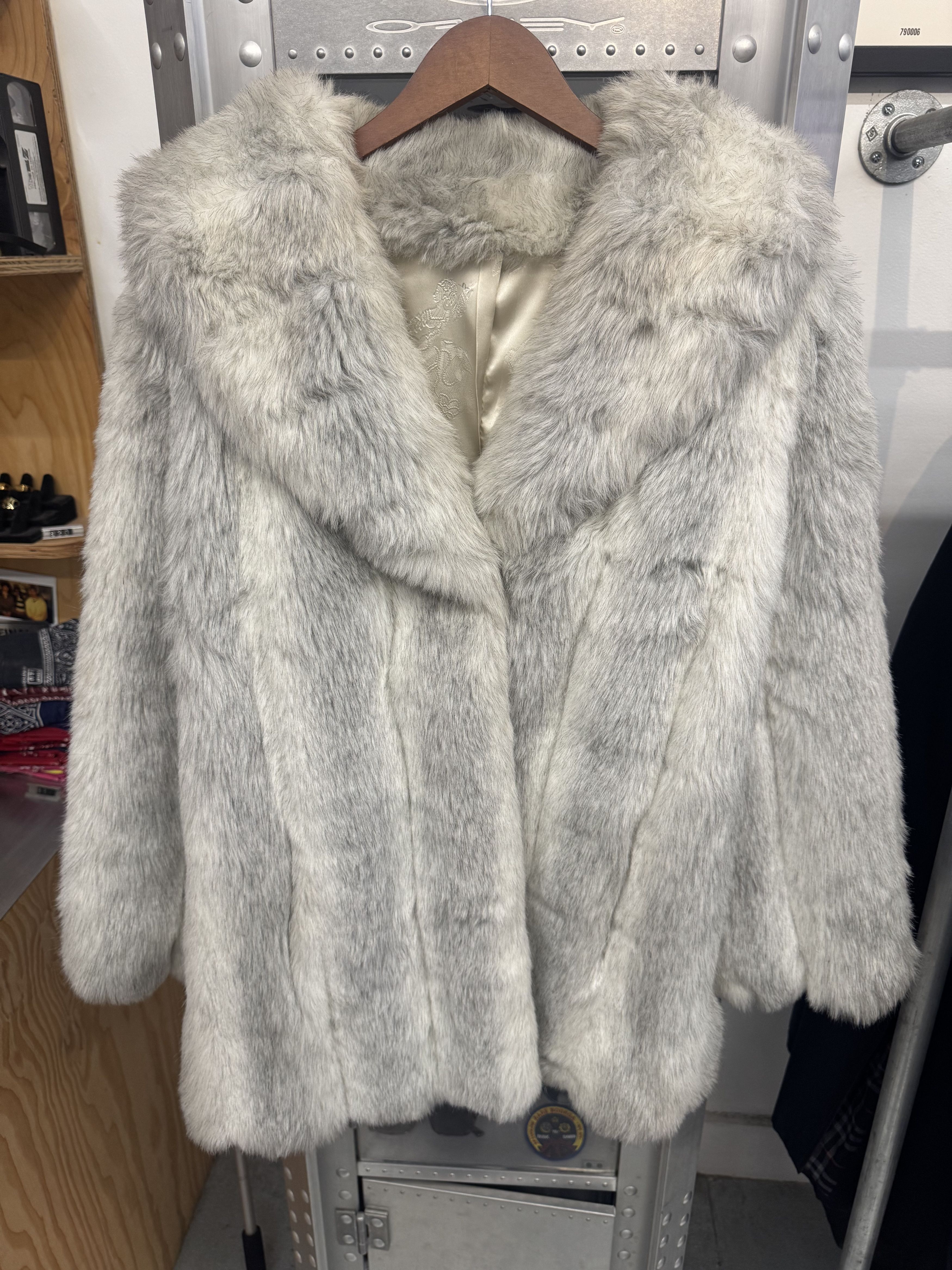 Other Fur Coat Size M / US 6-8 / IT 42-44 - 1 Thumbnail