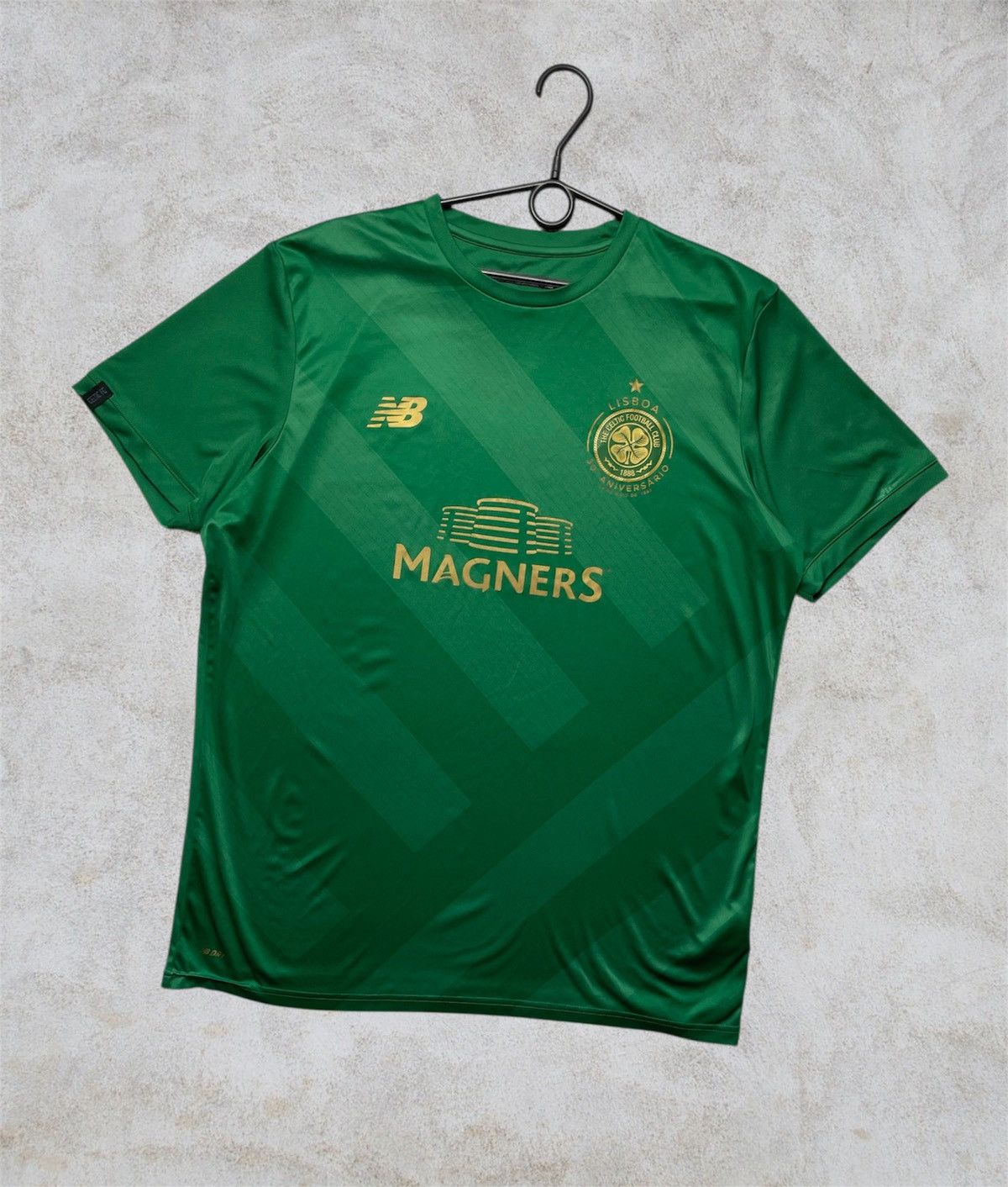 New Balance New balance Celtic vintage soccer jersey size XL Size US XL / EU 56 / 4 - 1 Thumbnail